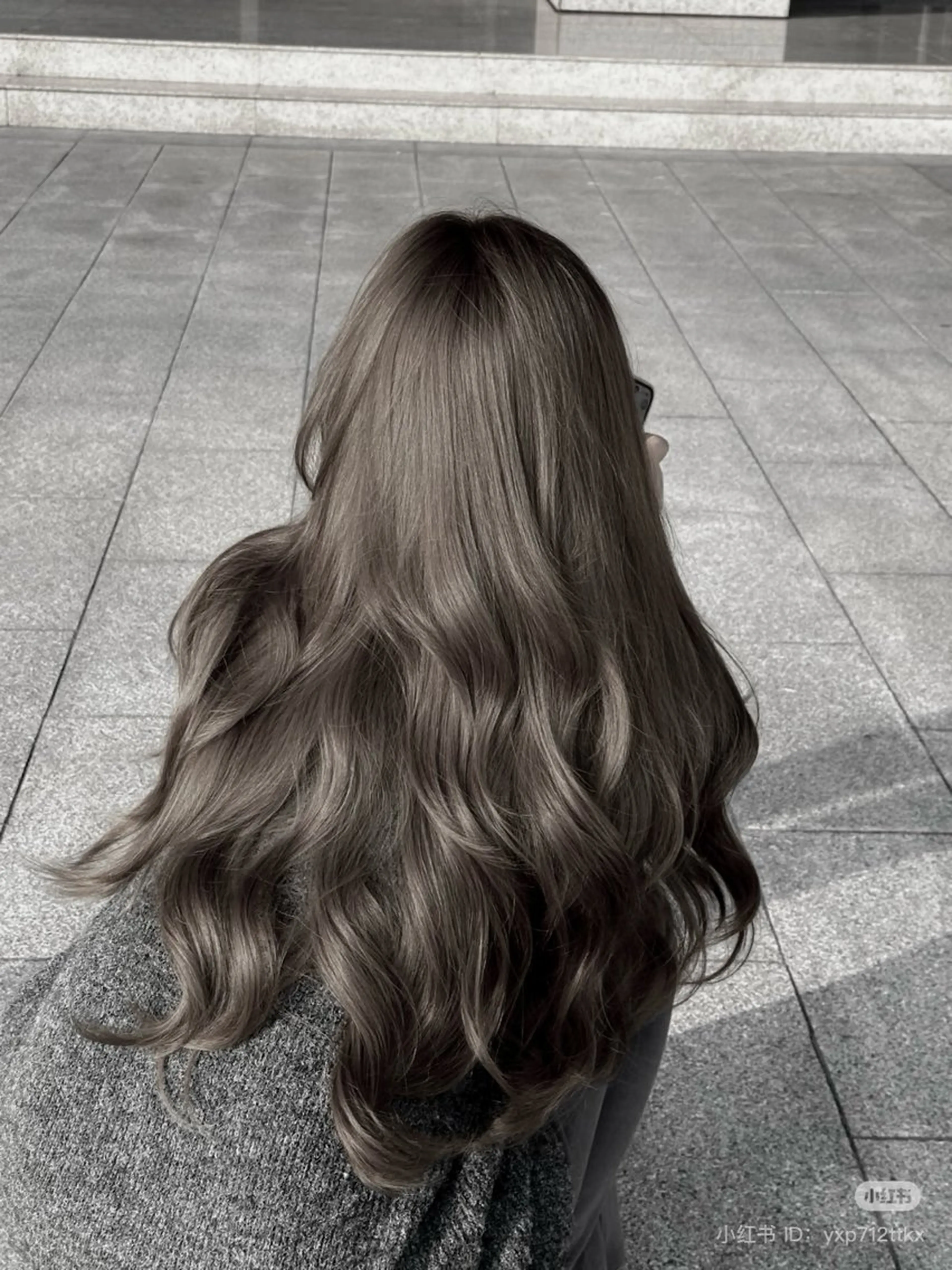 ロング カラー ヘアアレンジ ブラウンカラー オリーブブラウン 髪質改善 トリートメント カット ヘアカラー トリートメント ヘッドスパ ヘアセット 💎韓国/ レイヤー カット/ 暖色🫧のヘアスタイル