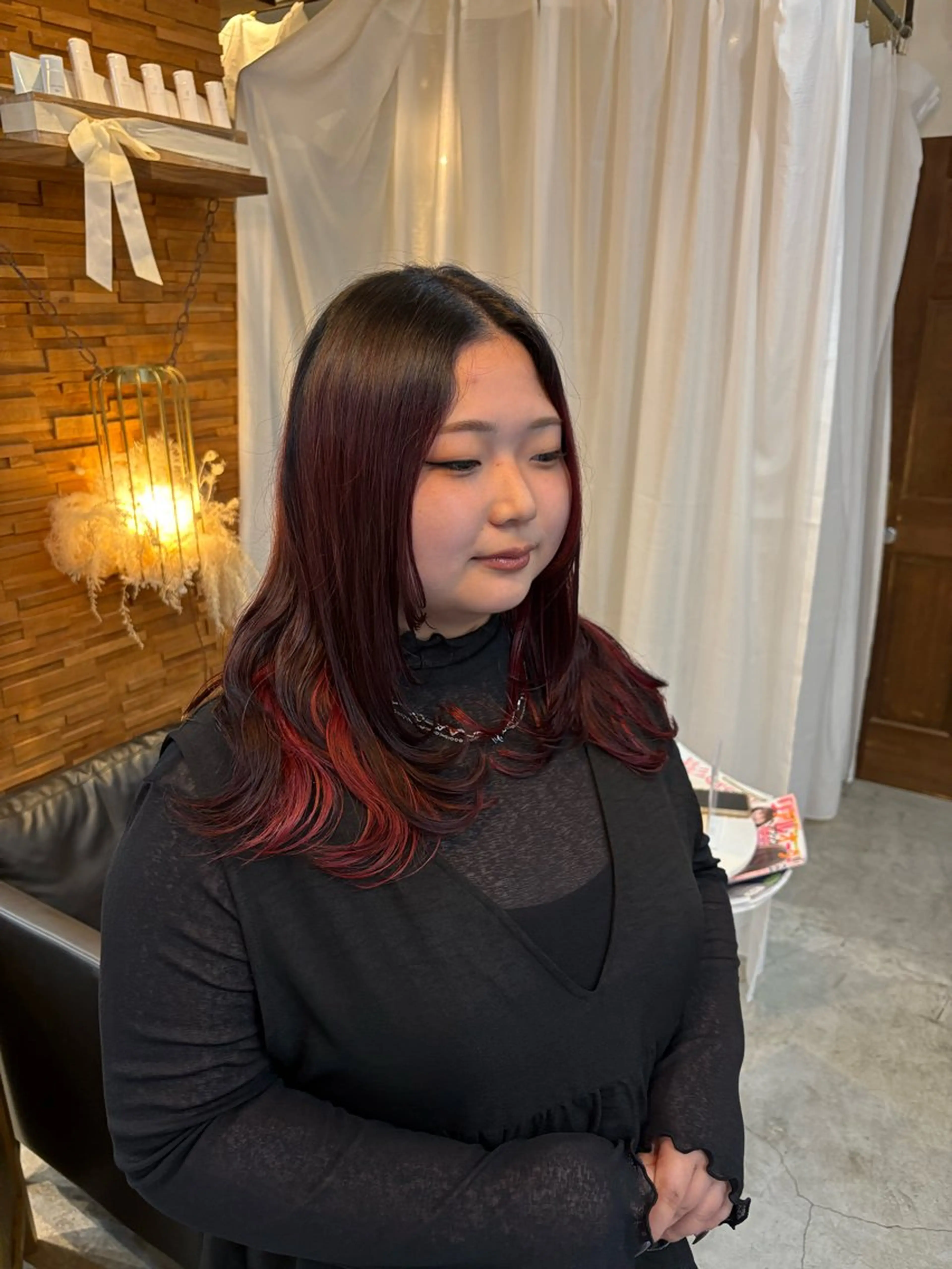 ロング レイヤーカット 顔周りカット ピンク カラー🩰りりのヘアスタイル