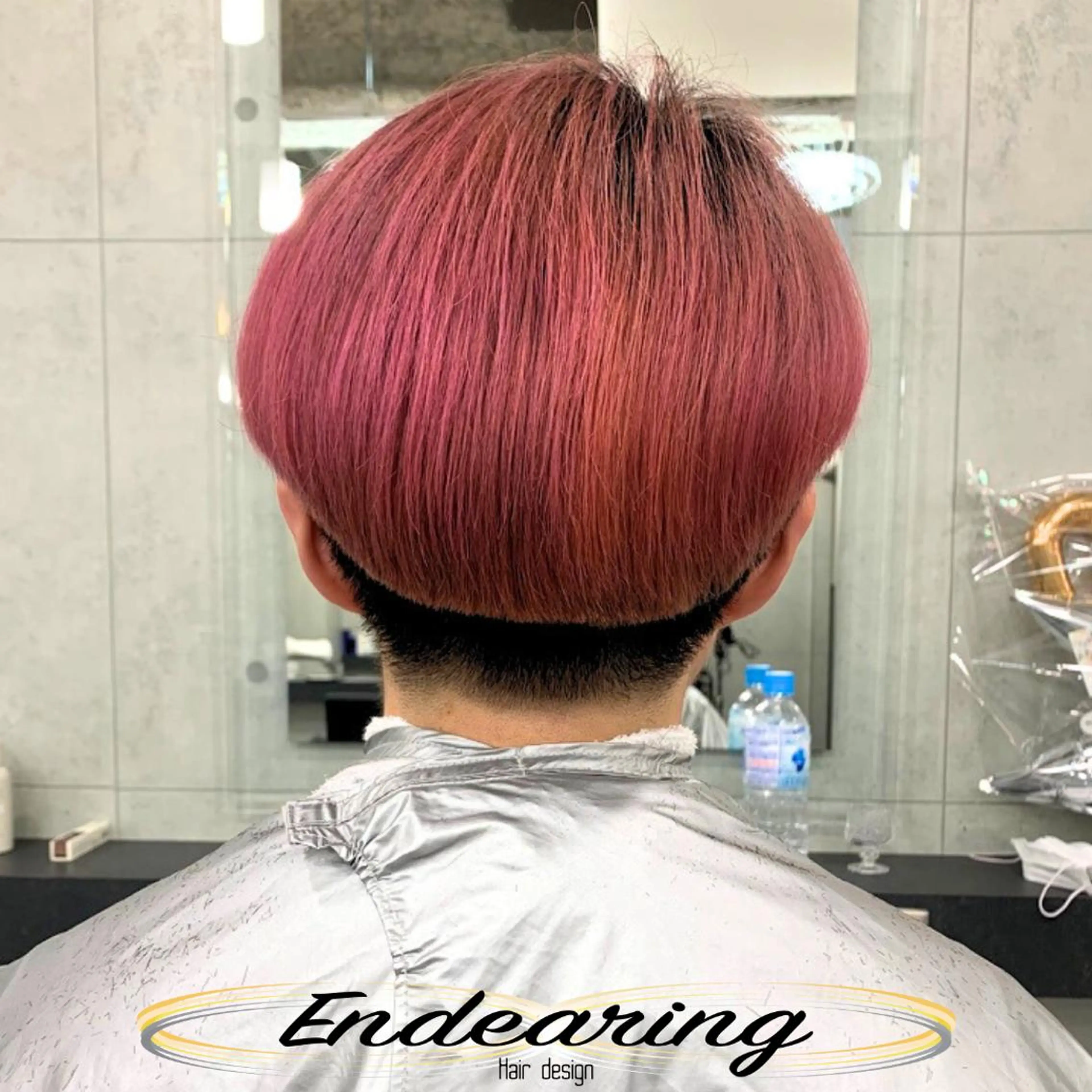 カラー ブリーチ デザインカラー ピンクカラー ヘアカラー Endearing 銀座/レイヤーカットのヘアスタイル