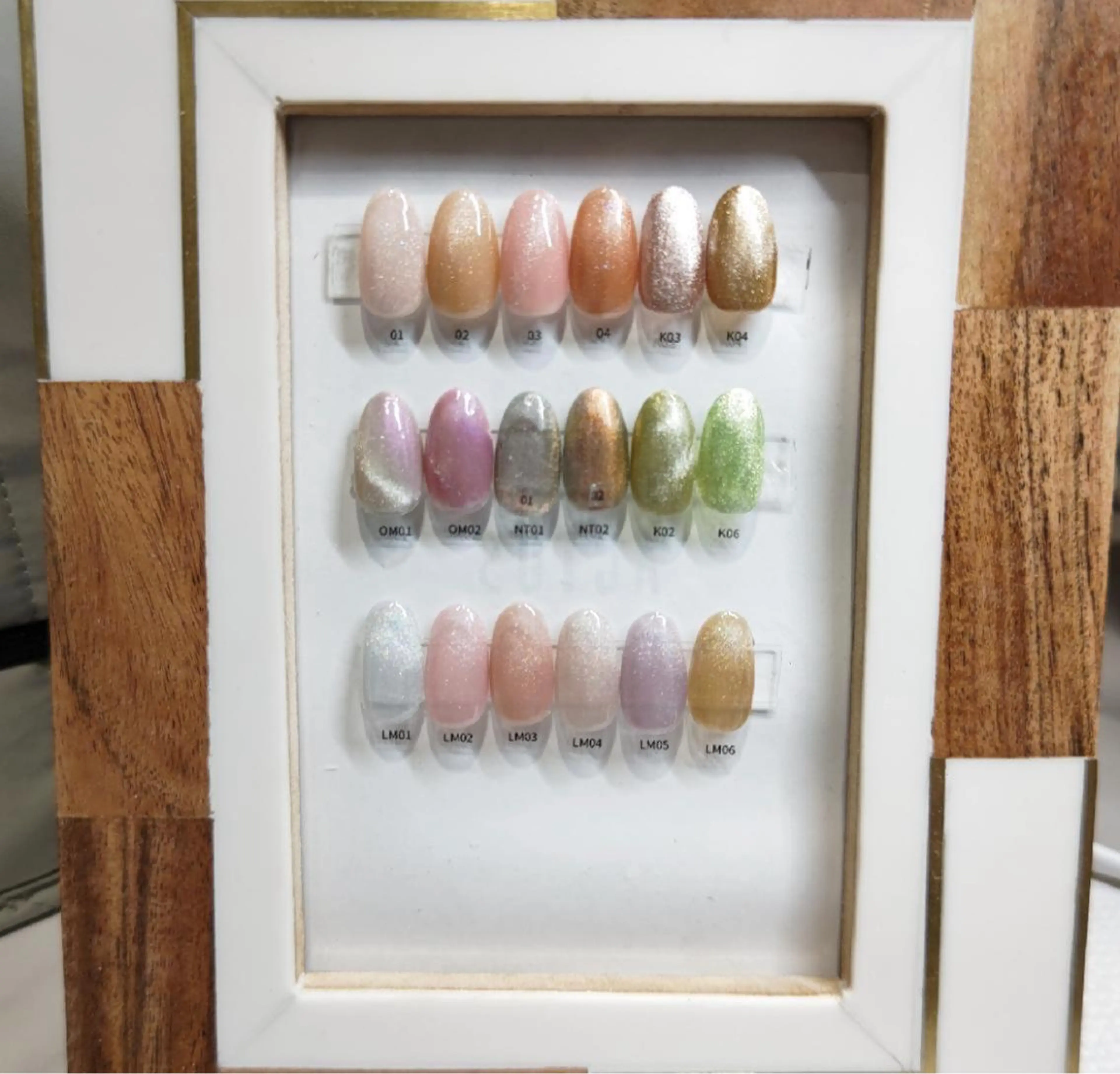 ネイル coconailミユ 🎀のネイルデザイン