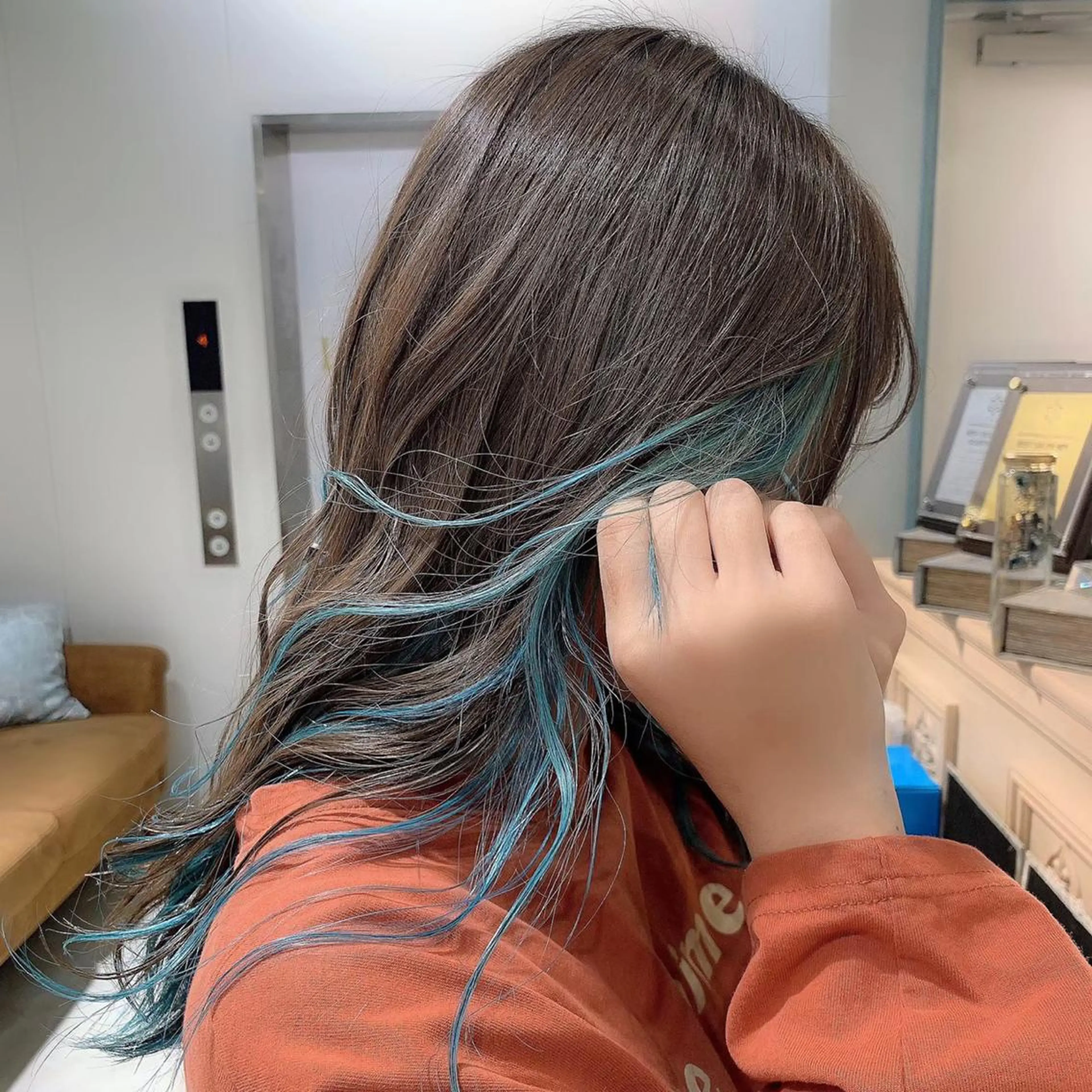 セミロング ダブルカラー/ 髪質改善/ハクのヘアスタイル
