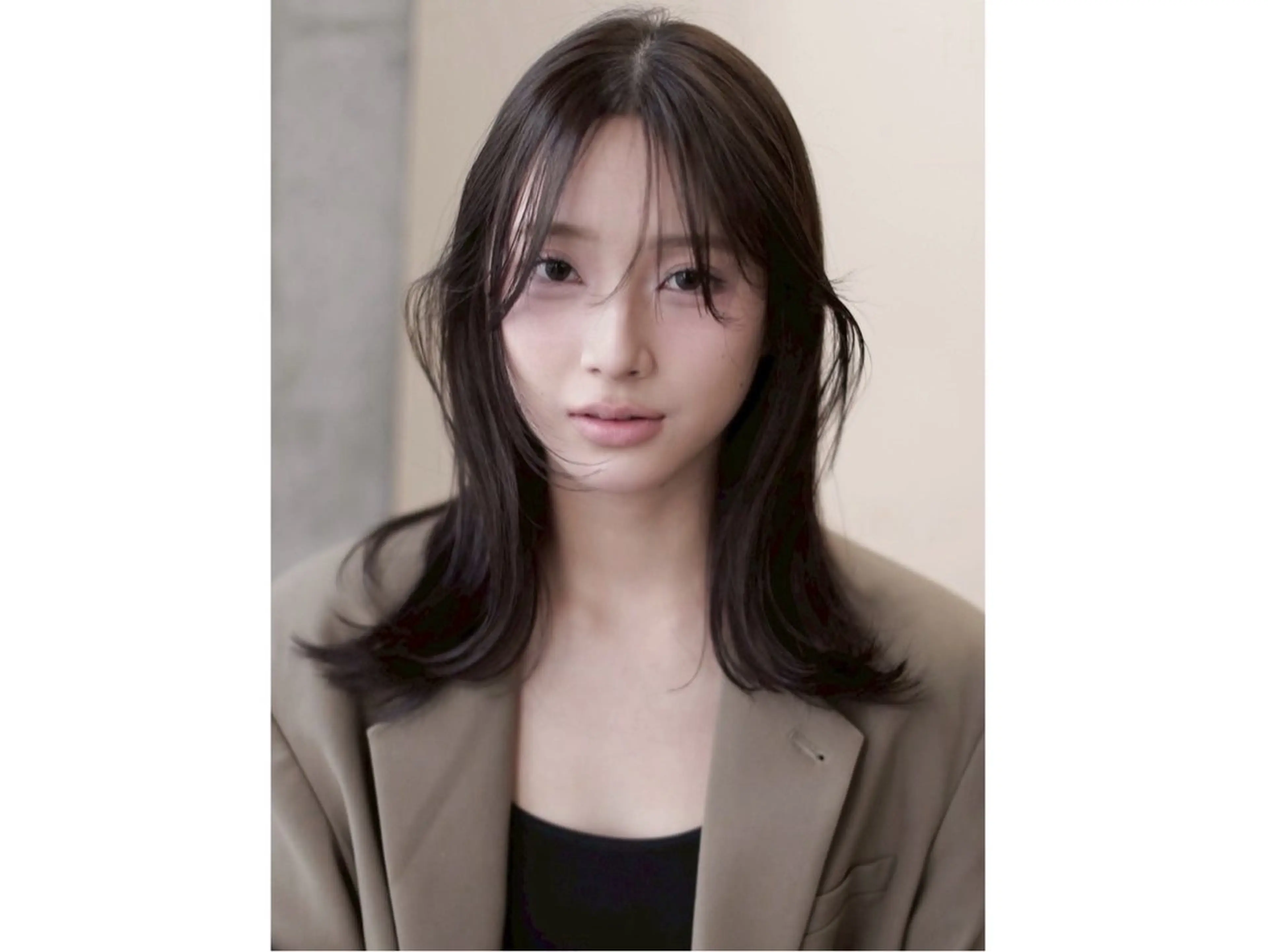 レディースカットモデル  (ミディアム)の写真