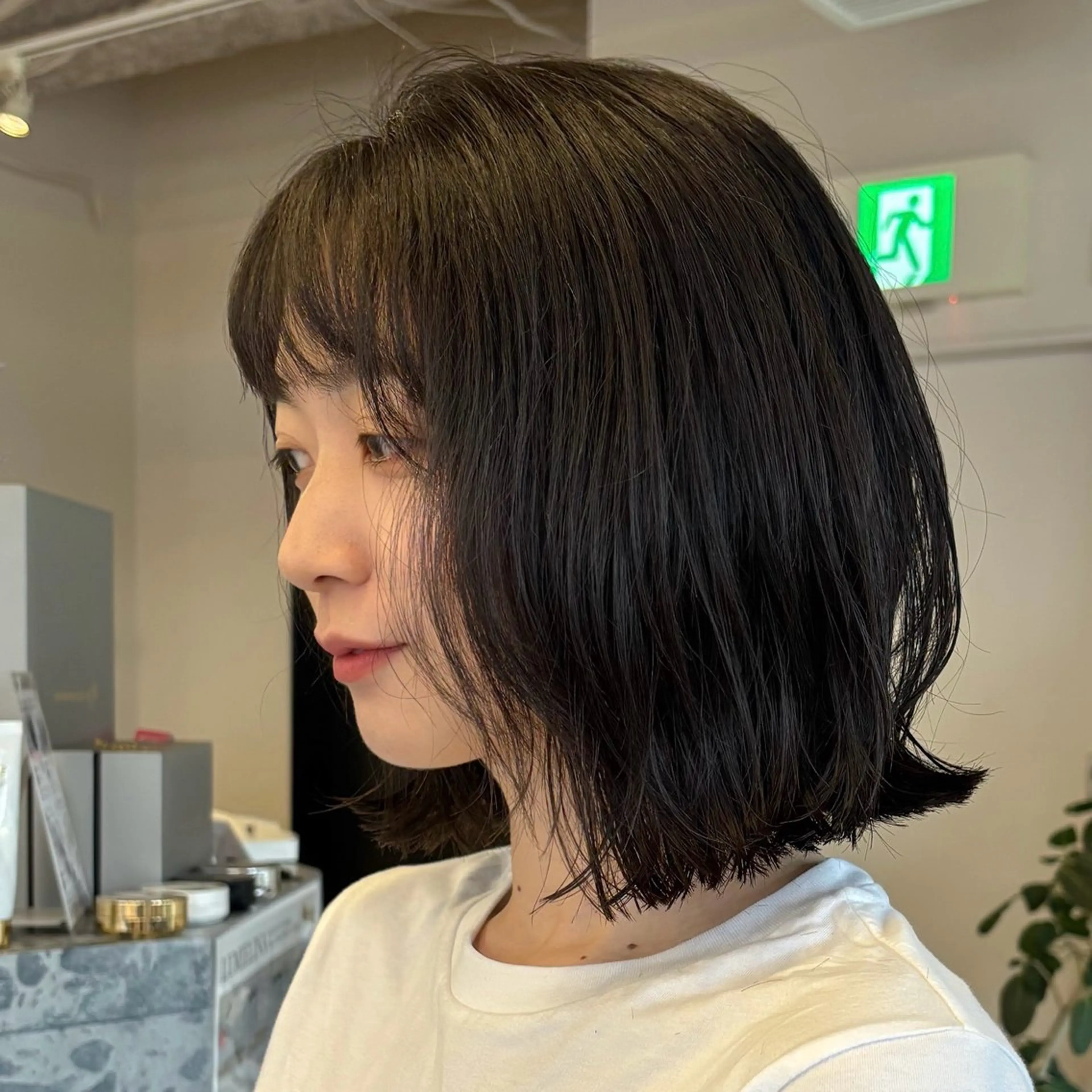 ミディアム カット MASHU ADOBE所属・レイヤー /髪質改善 /愛実のヘアスタイル