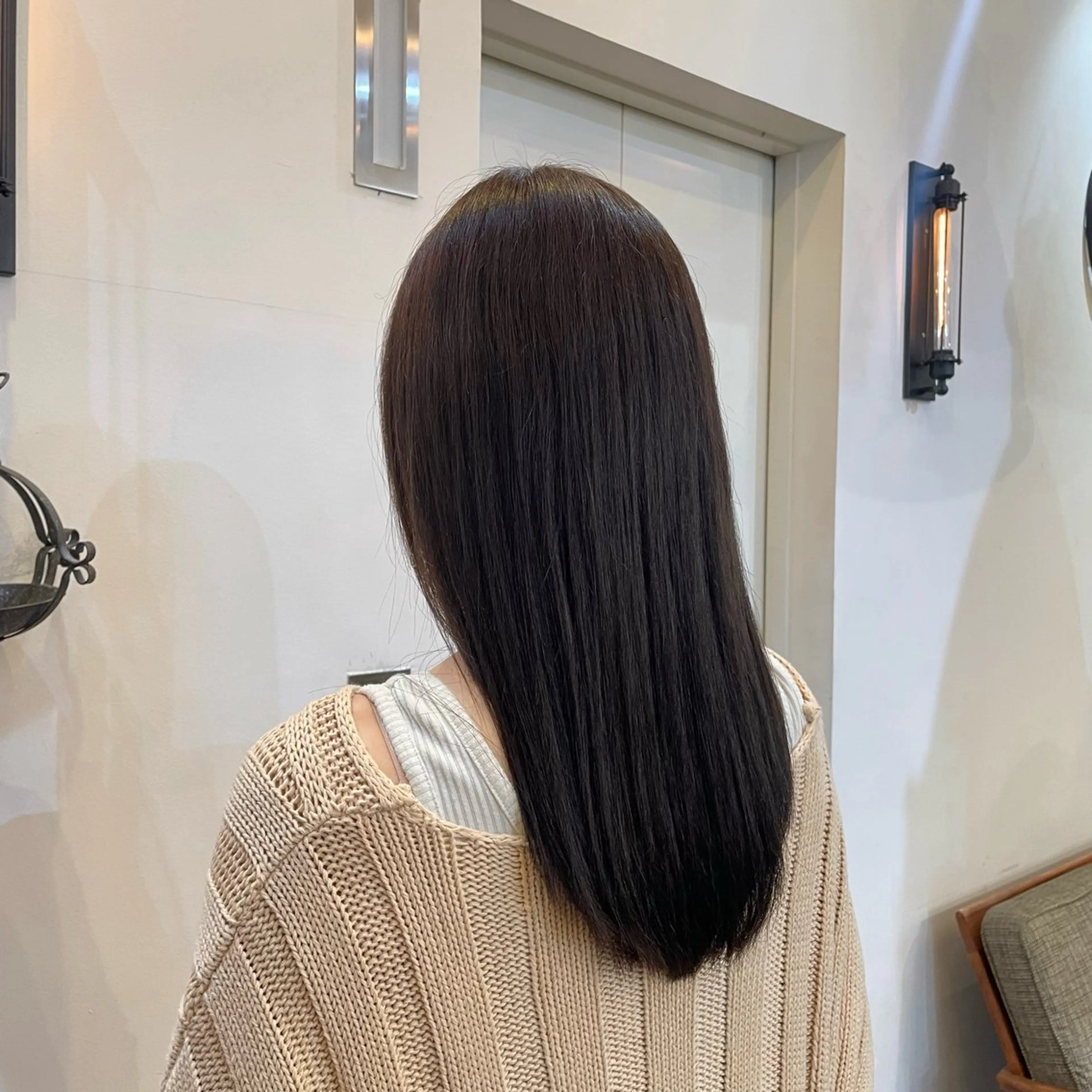 ロング ヘアカラー 坂本菜摘 |レイヤーカットのヘアスタイル