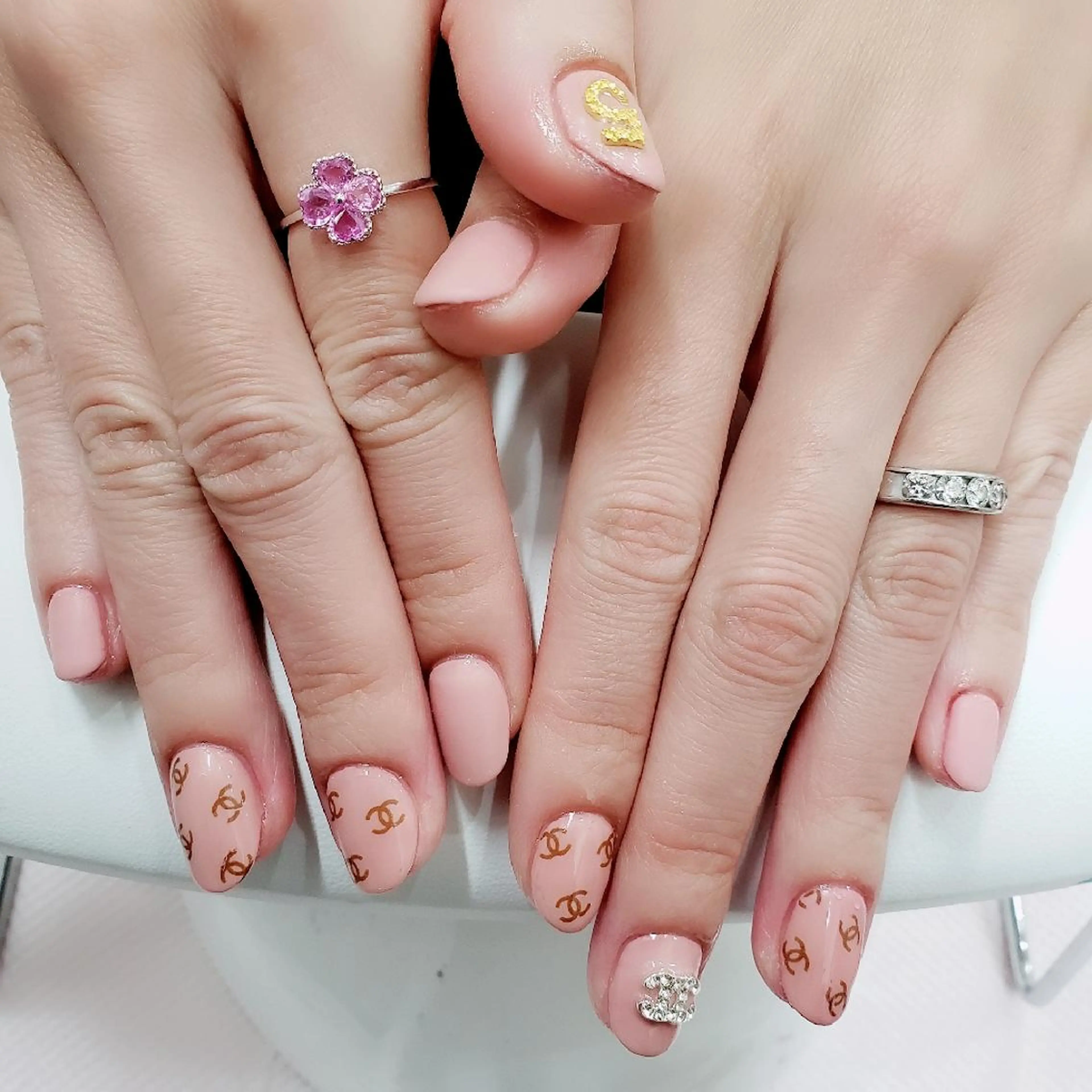 ネイル ハンドネイル Paulette. nailのネイルデザイン