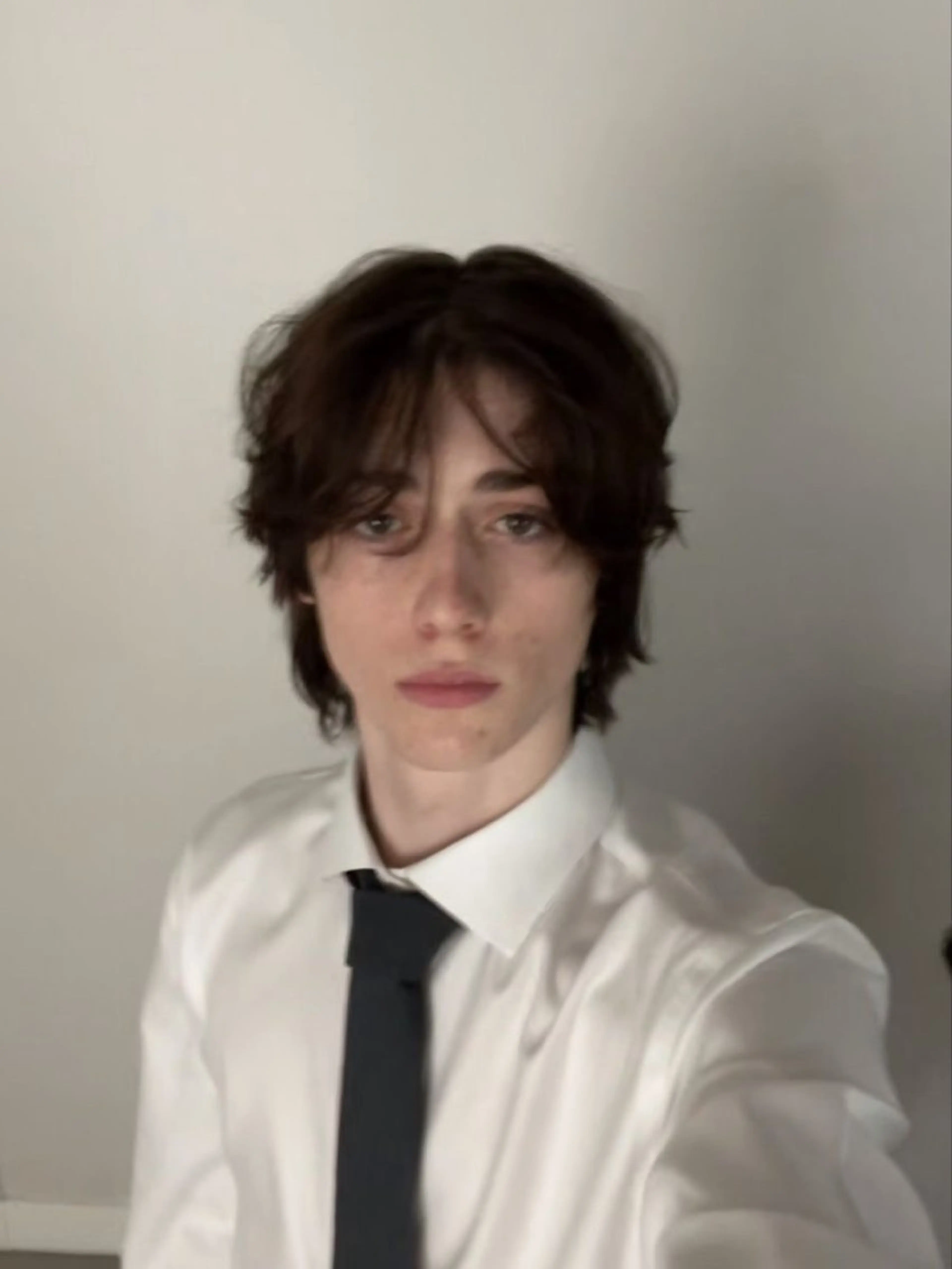 ショート メンズ カット 吉田一輝 外国人パーマのヘアスタイル