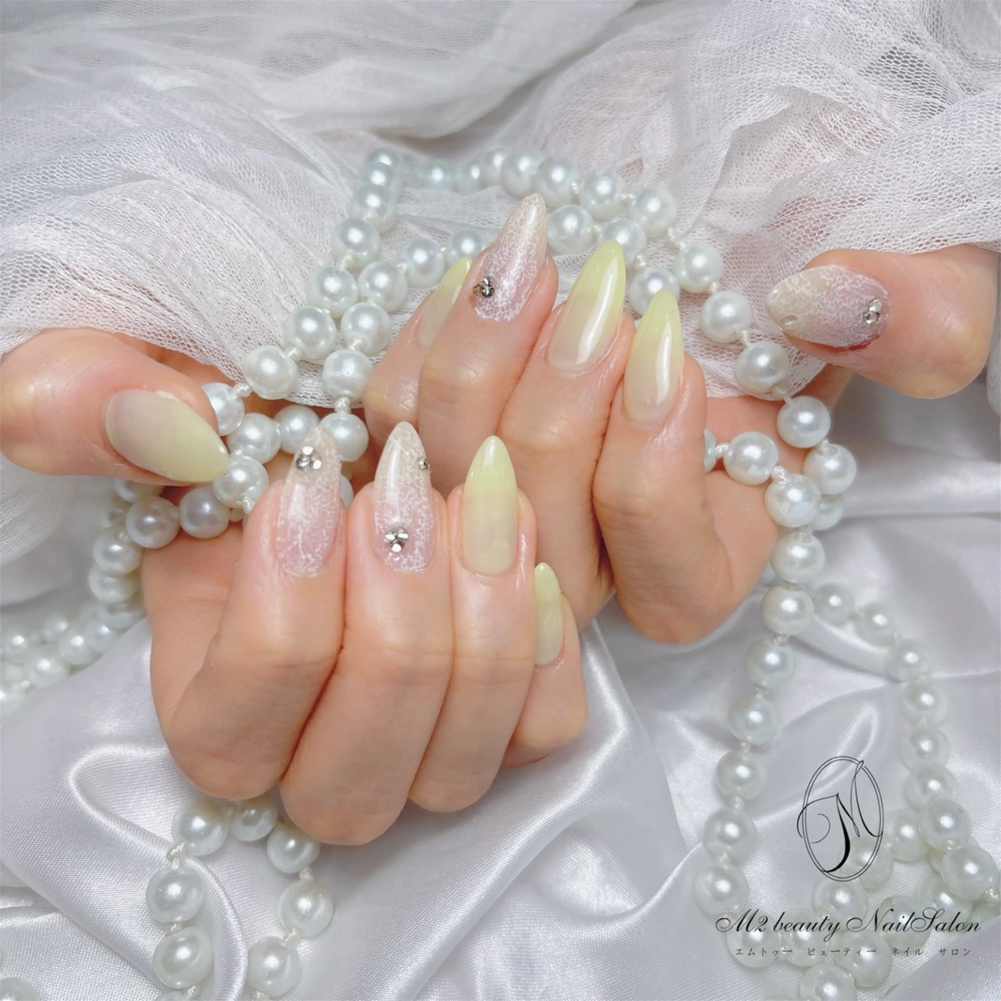 ネイル ハンドネイル M2 BEAUTY Rionのネイルデザイン