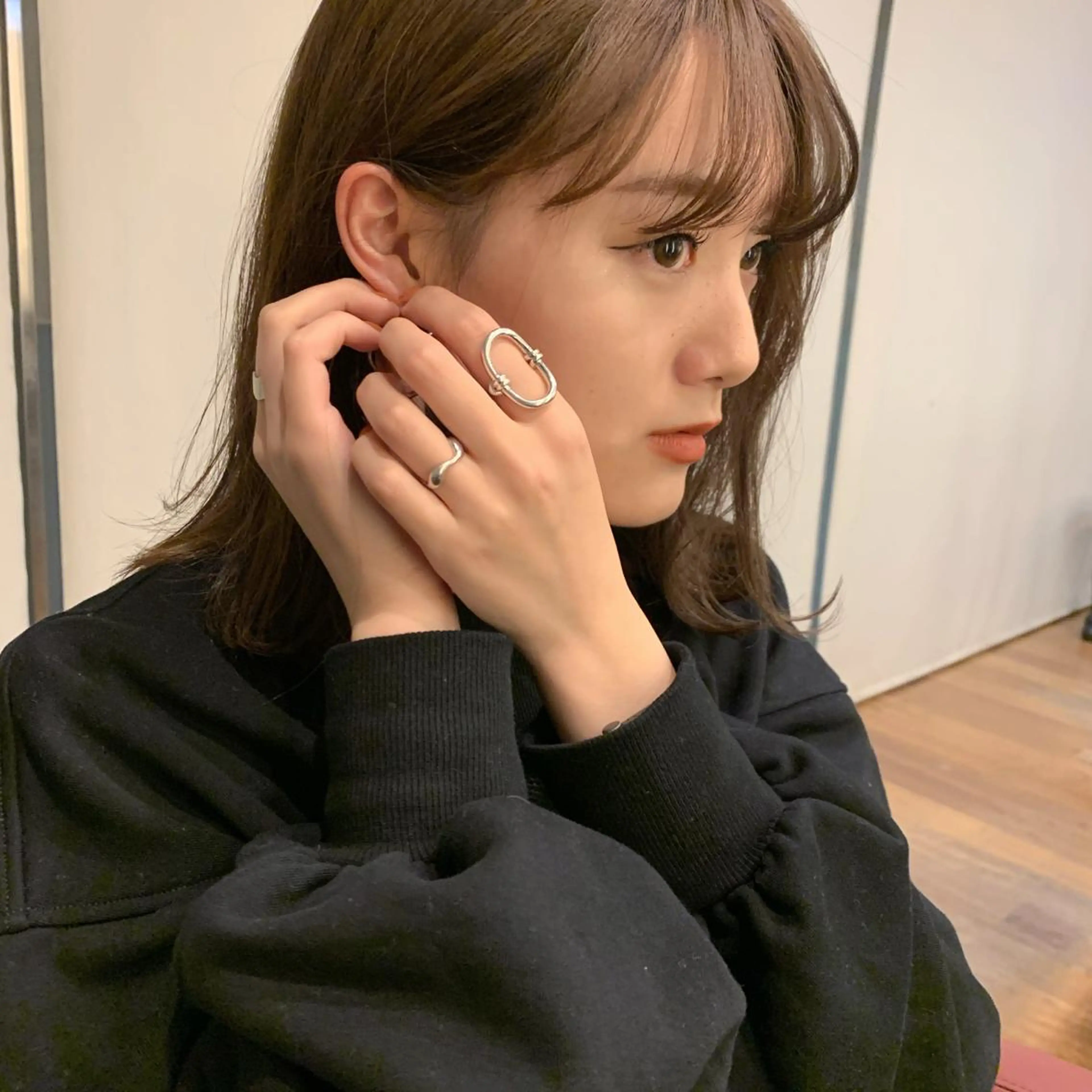 ミディアム ラベンダーベージュ 伊藤 拓哉のヘアスタイル