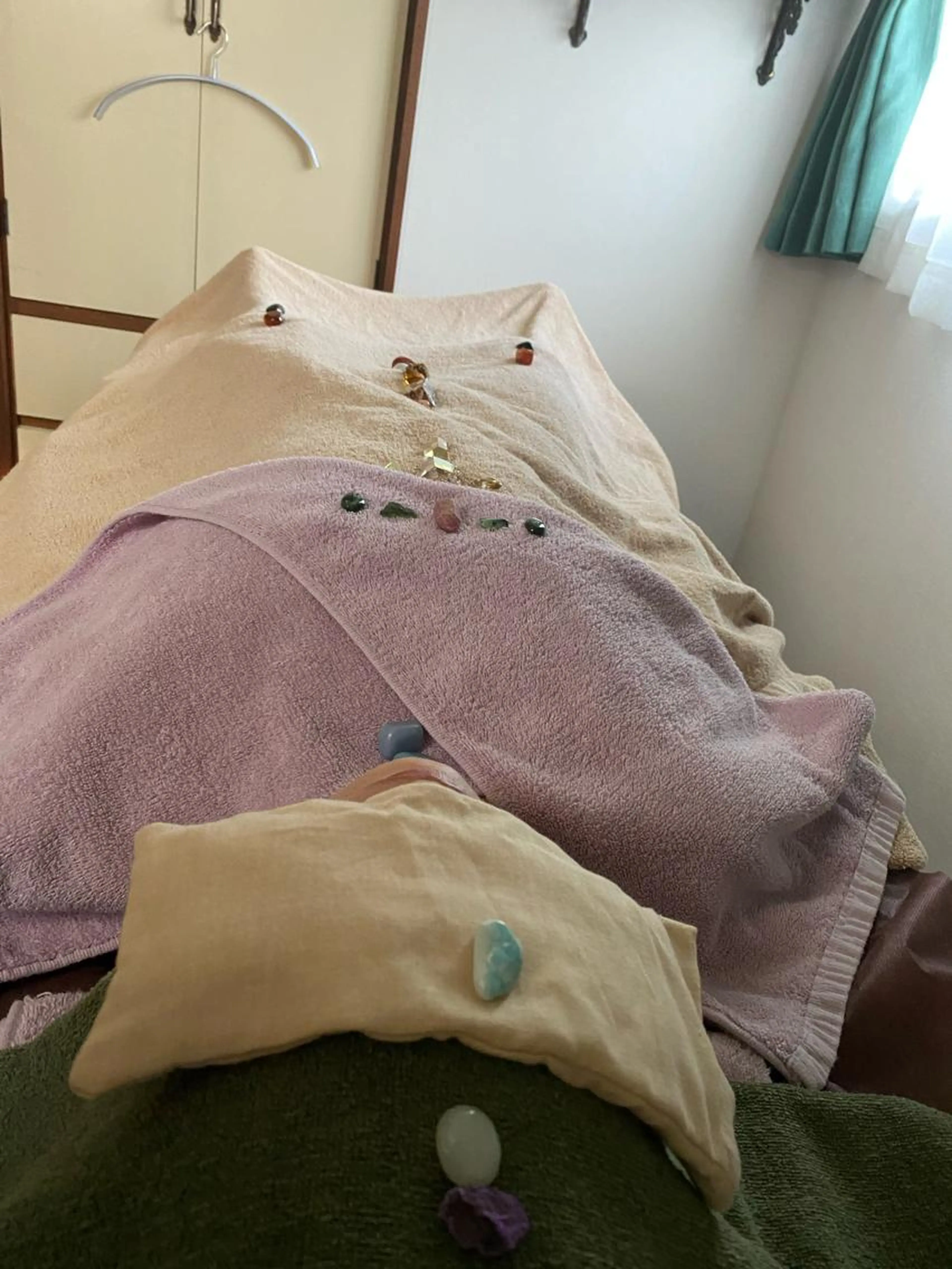 脳洗浄®︎60分＋クリスタルヒーリング60分の写真