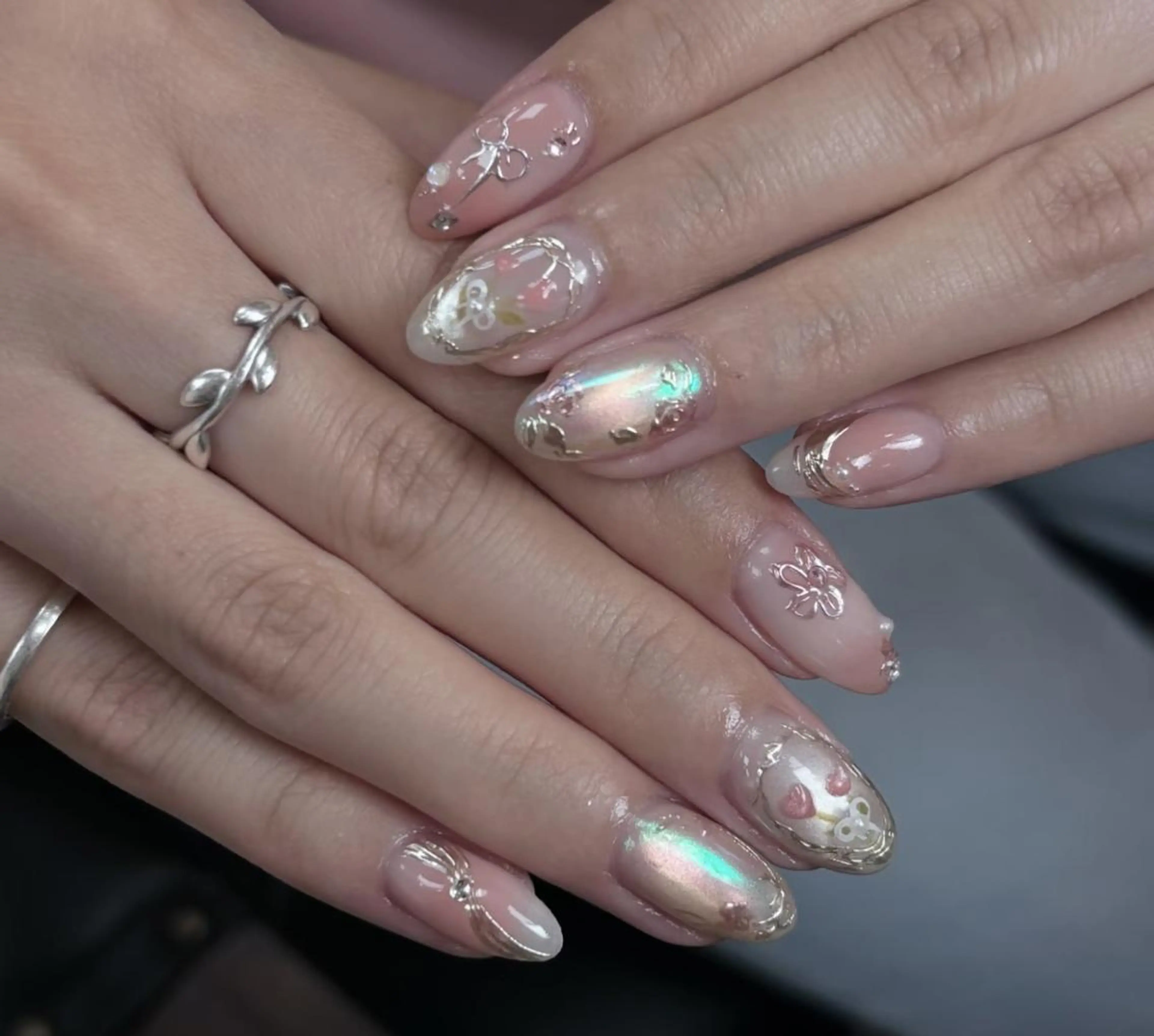 ネイル ハンドネイル 🎀 UU_nailのネイルデザイン