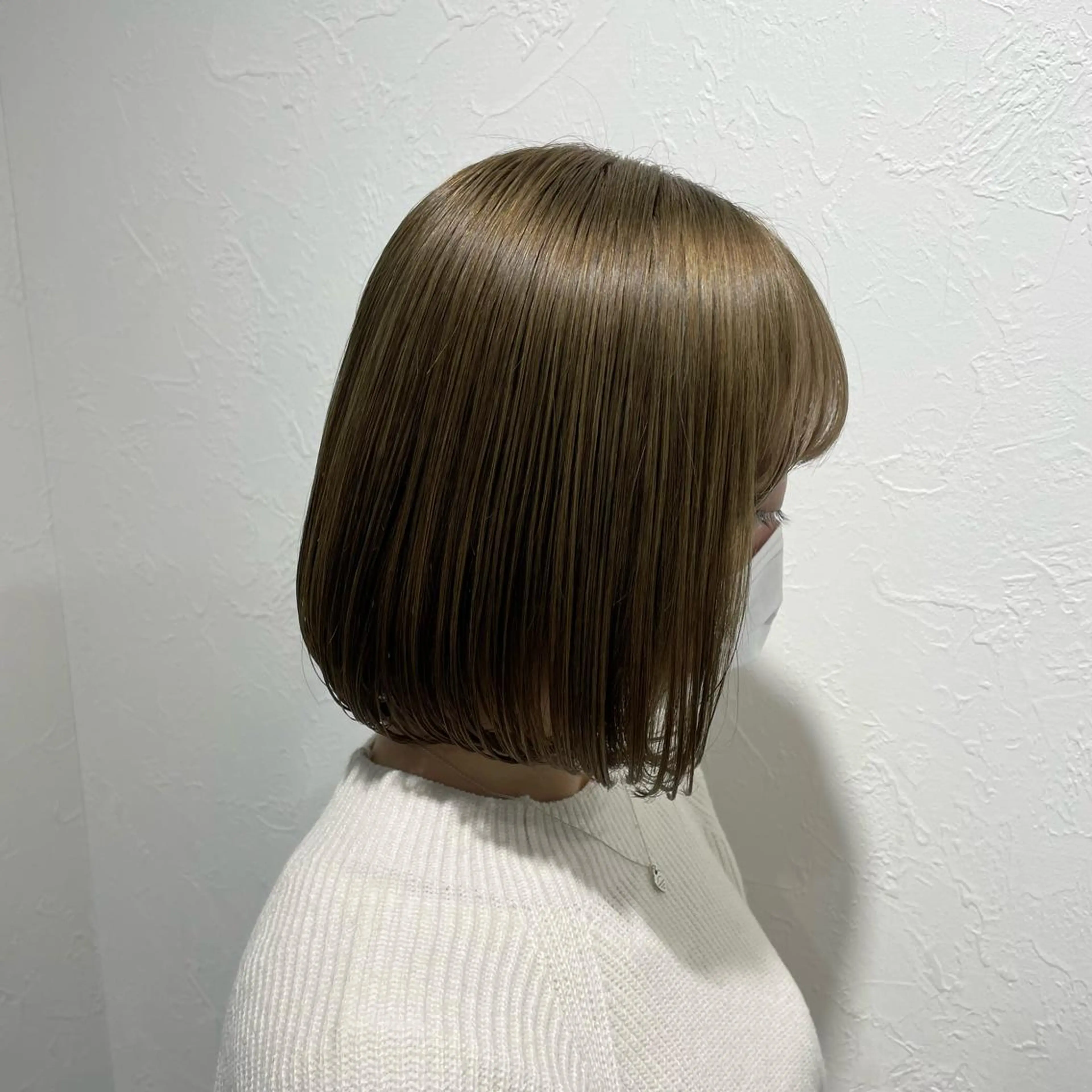 ミディアム カラー shiho .のヘアスタイル