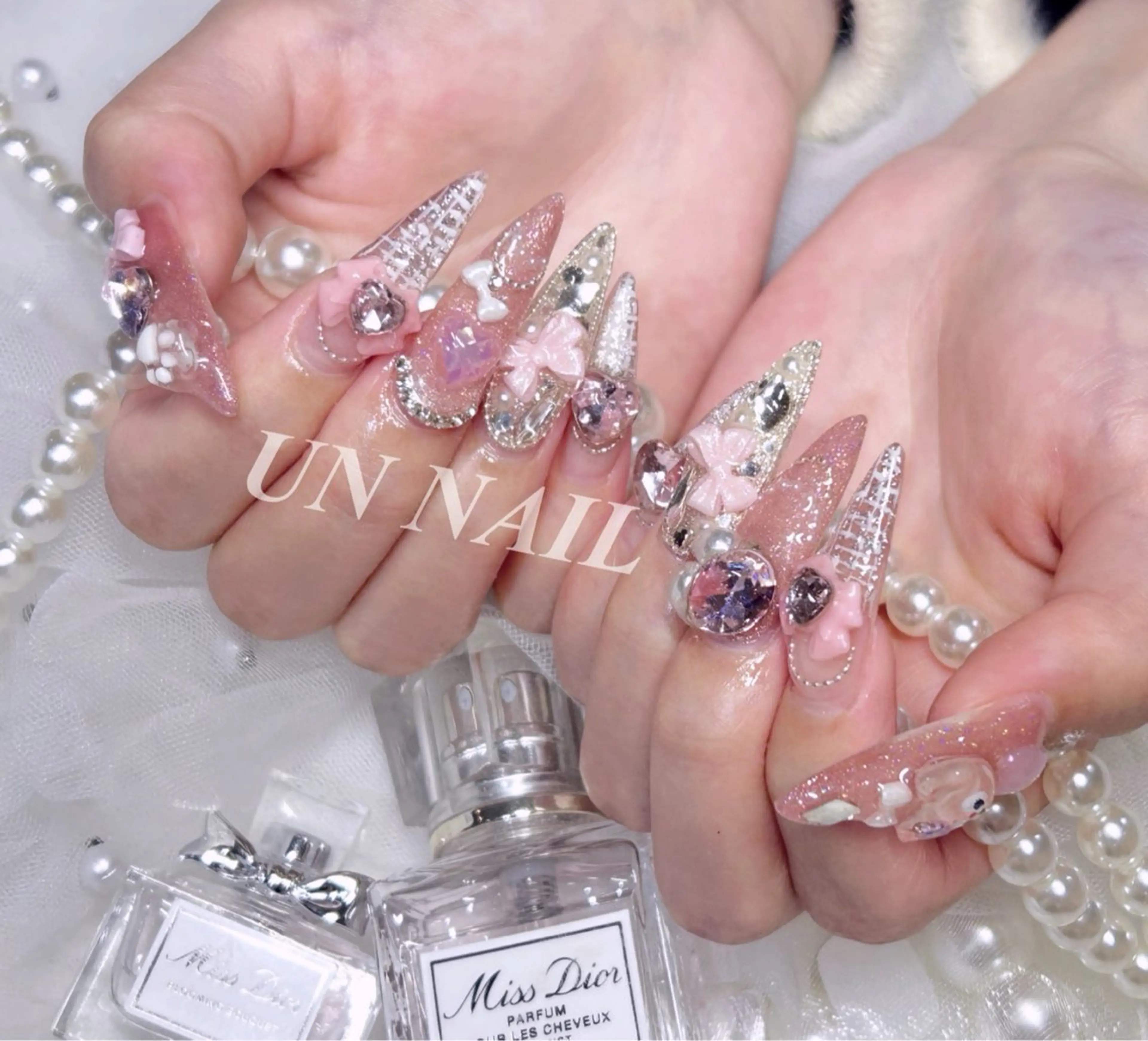 ネイル ハンドネイル UN NAILのネイルデザイン
