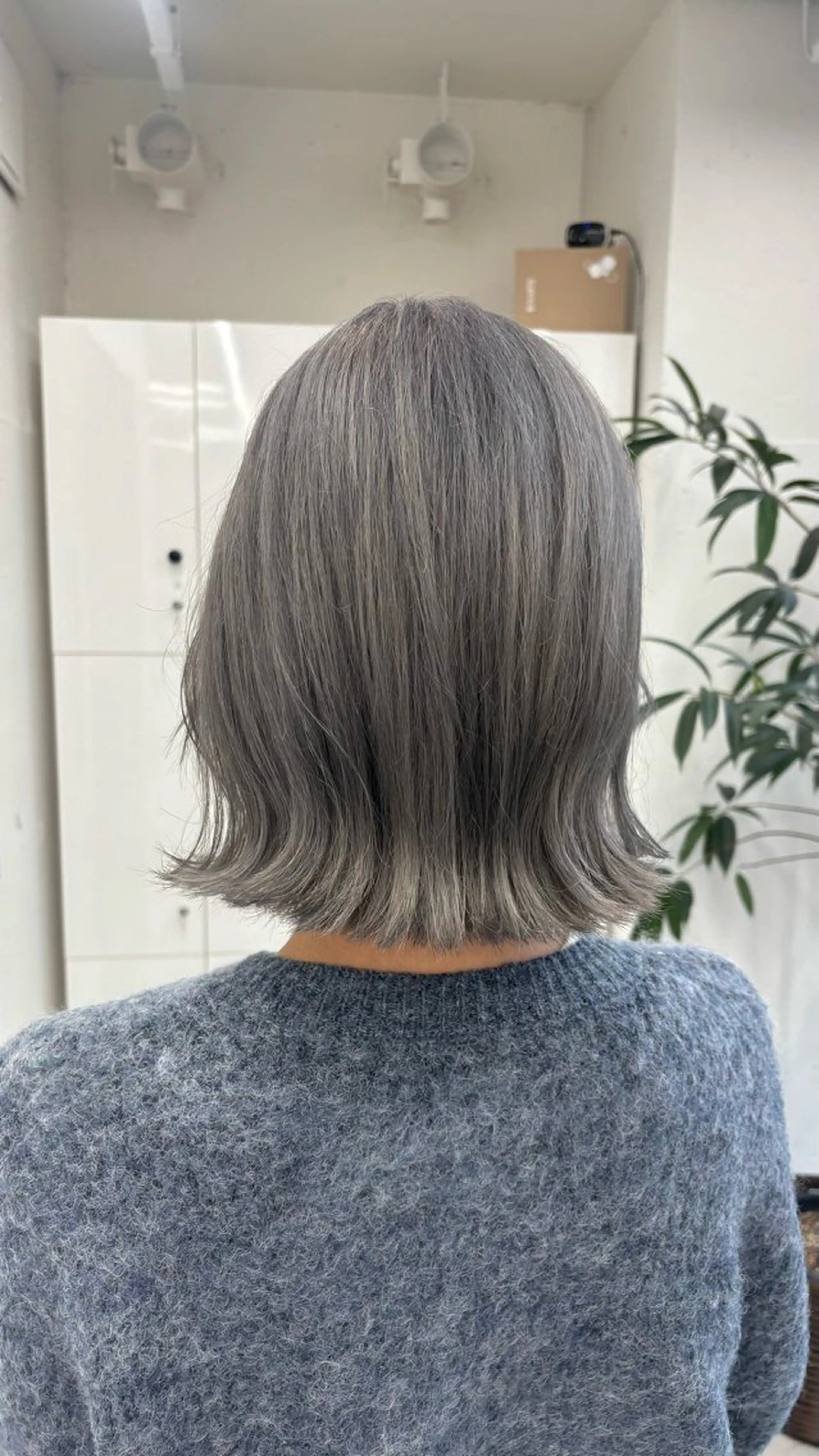 ショート カラー シルバー カット ヘアカラー トリートメント 🐶ひかる🐶 JILLSTUDIOのヘアスタイル