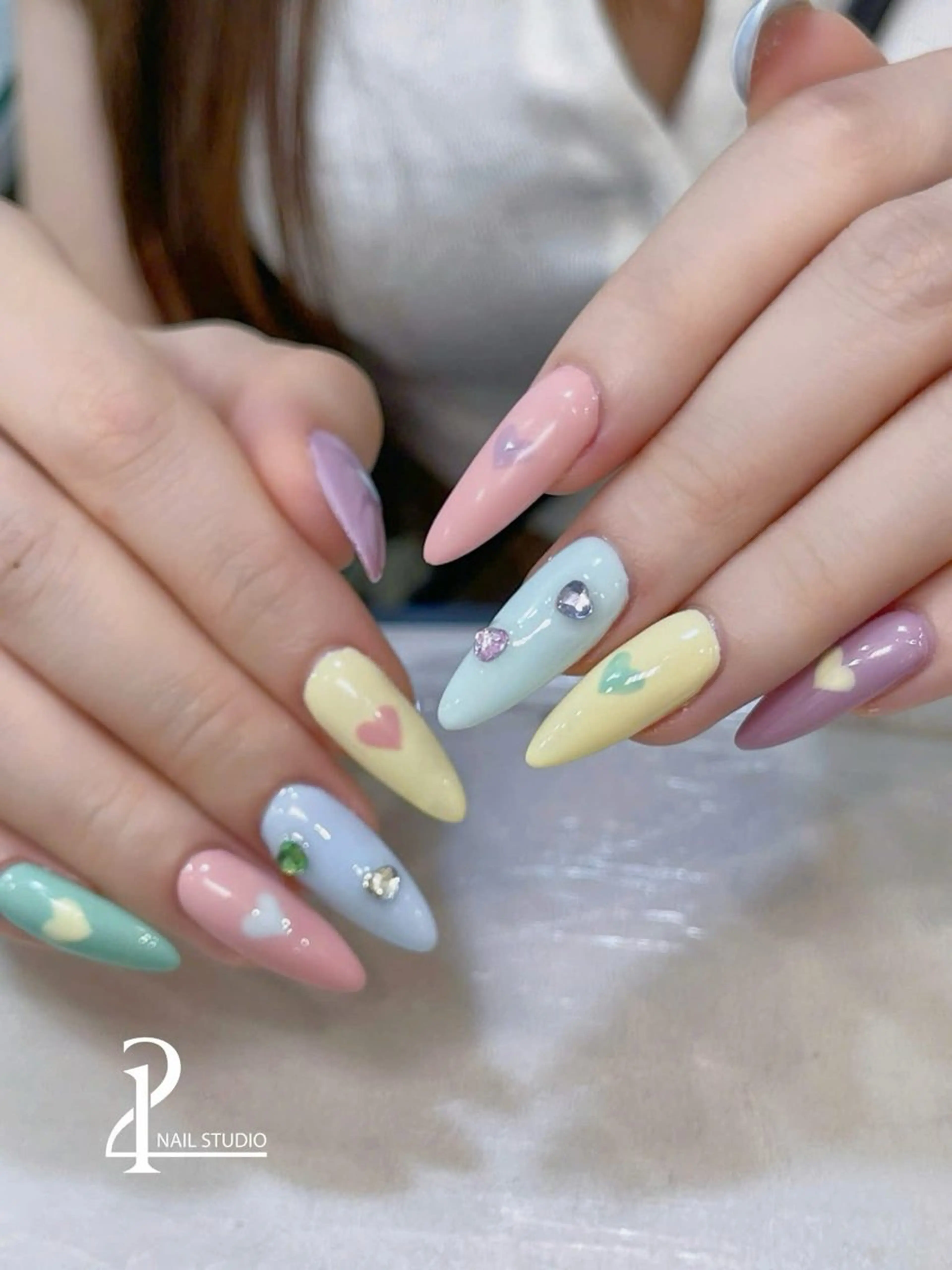 ネイル ジェルネイル 持ち込み パラジェル ハンドネイル ハンドケア Hara Nail 【パラジェル使用】のネイルデザイン