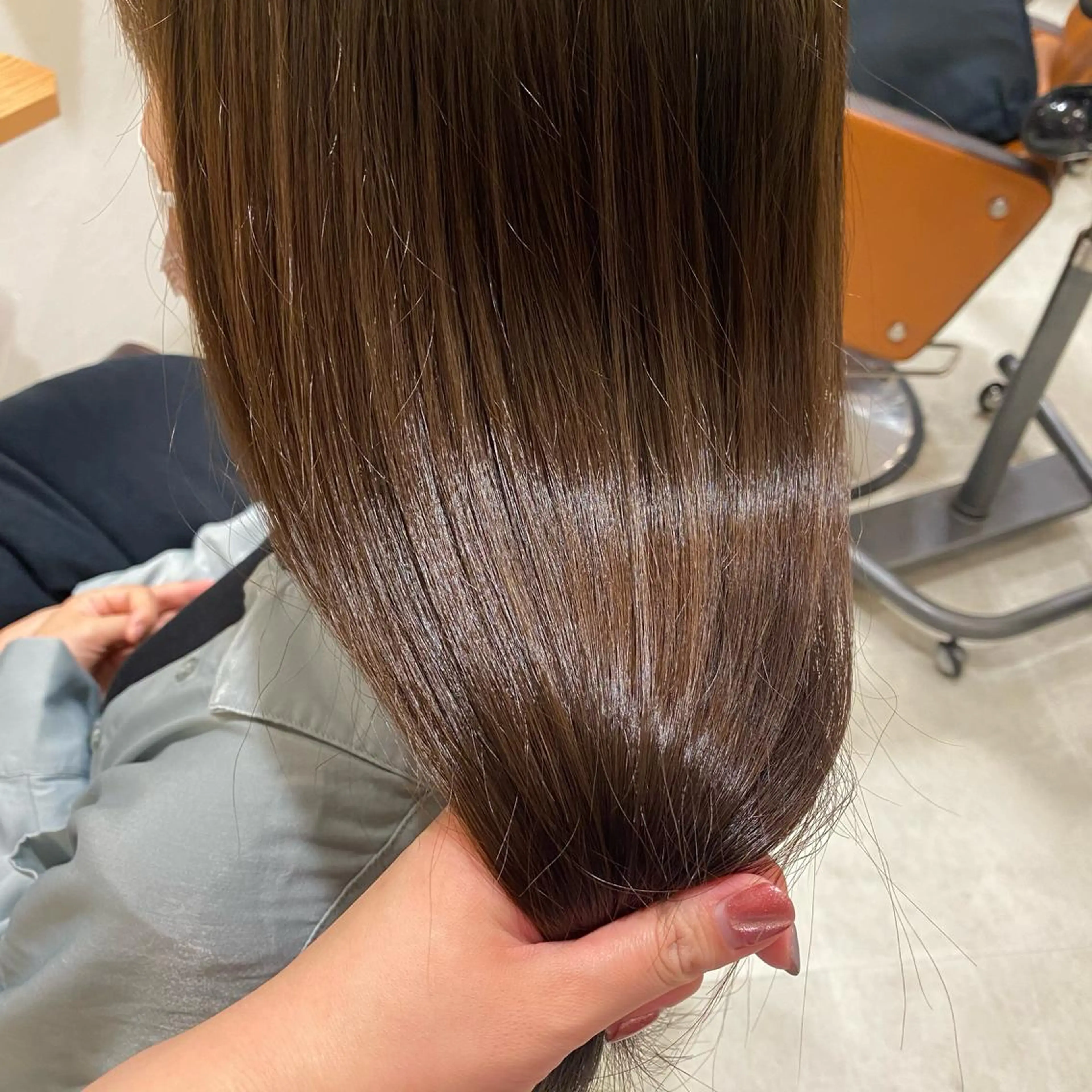 ロング 猪股 華乃のヘアスタイル