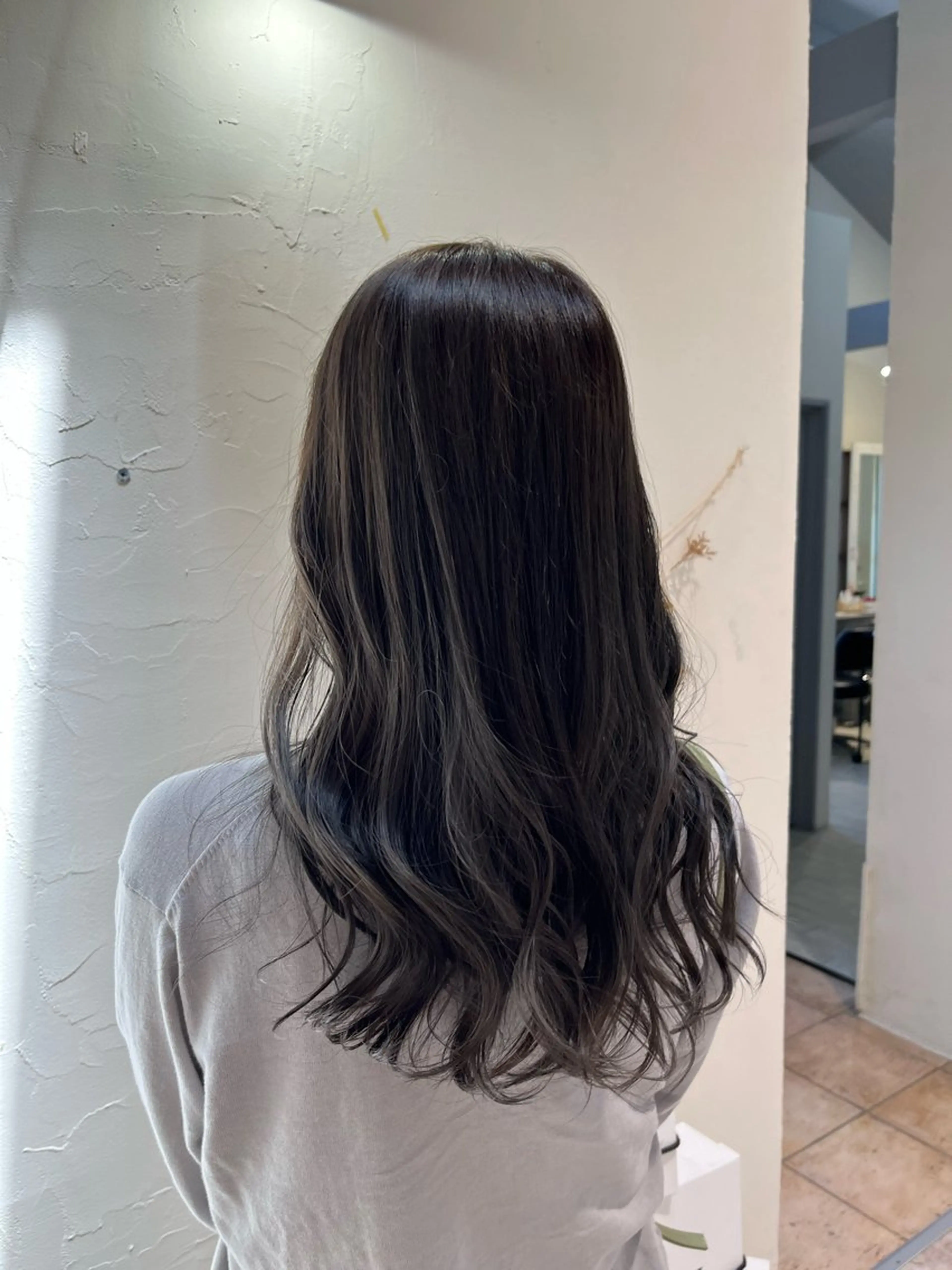 カラー ブリーチ ルプラボウ　小野寺 菜穂/豊橋/パーマのヘアスタイル