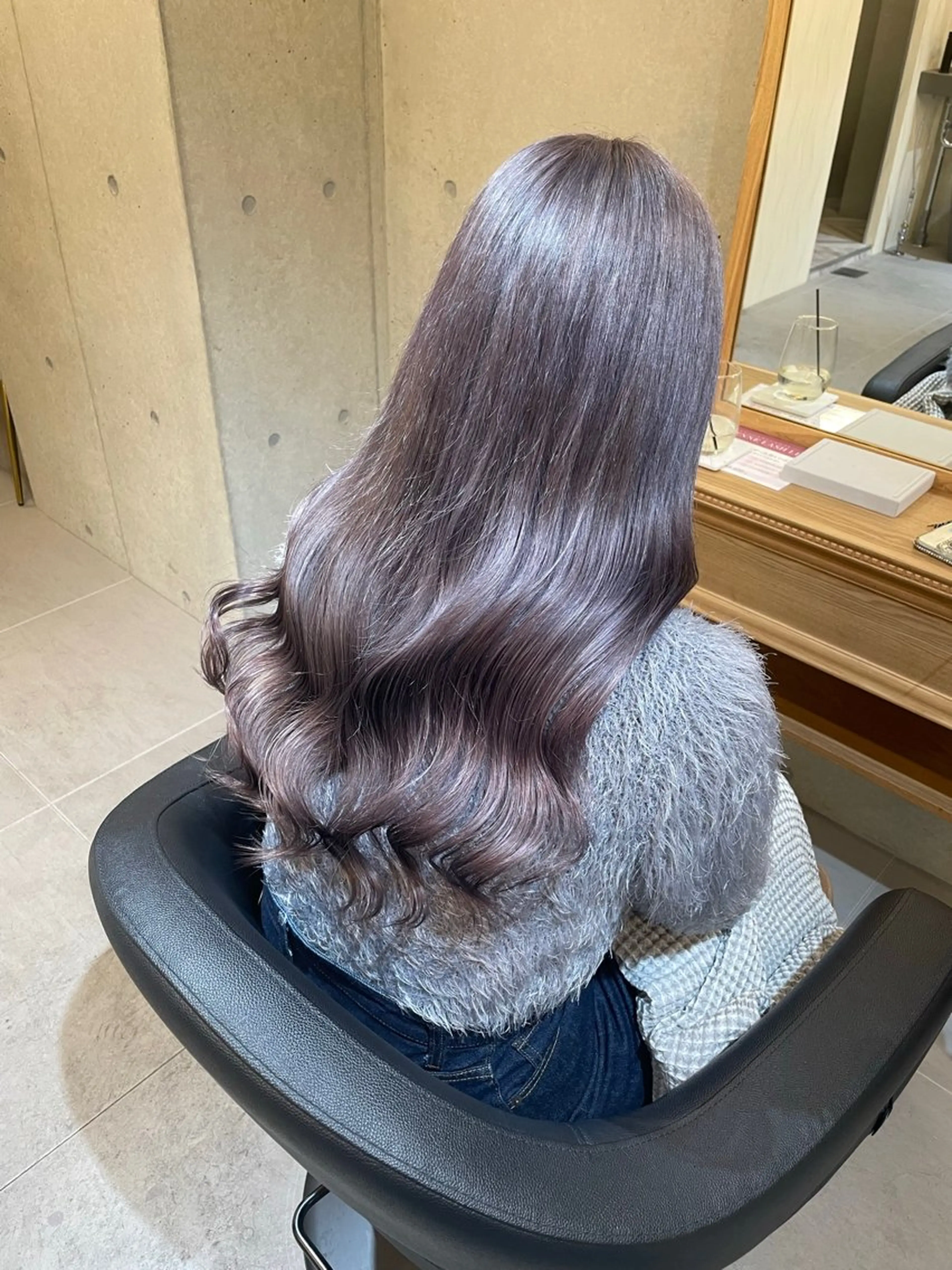 ロング カラー ブリーチ グレージュ ハイトーンカラー ラベンダーカラー ラベンダーグレージュ カット ヘアカラー トリートメント 羽田翔大/ブリーチ/ ボブカット/店長のヘアスタイル
