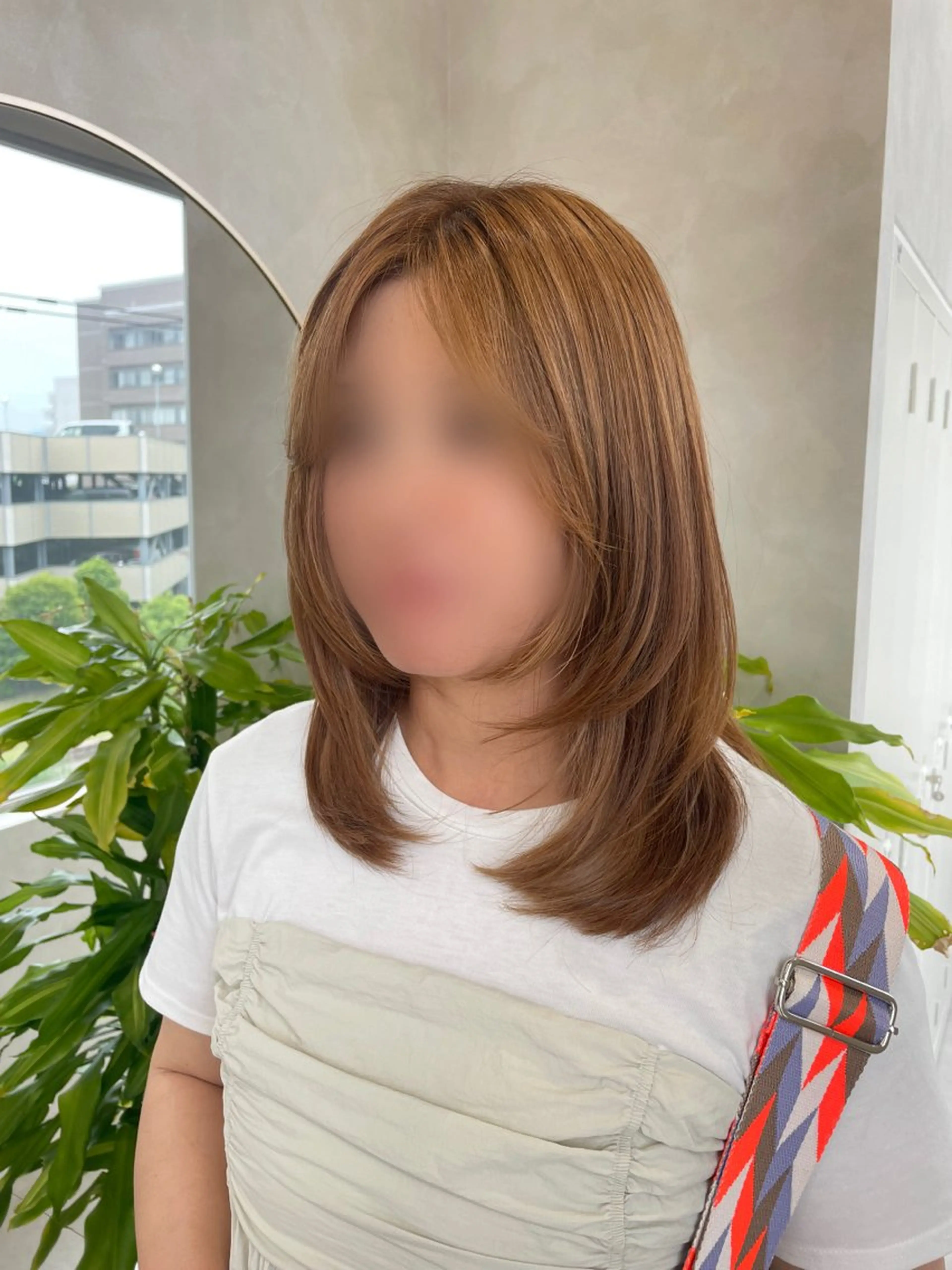 ミディアム レイヤーカット 🫖Eleanor Aya🥞のヘアスタイル