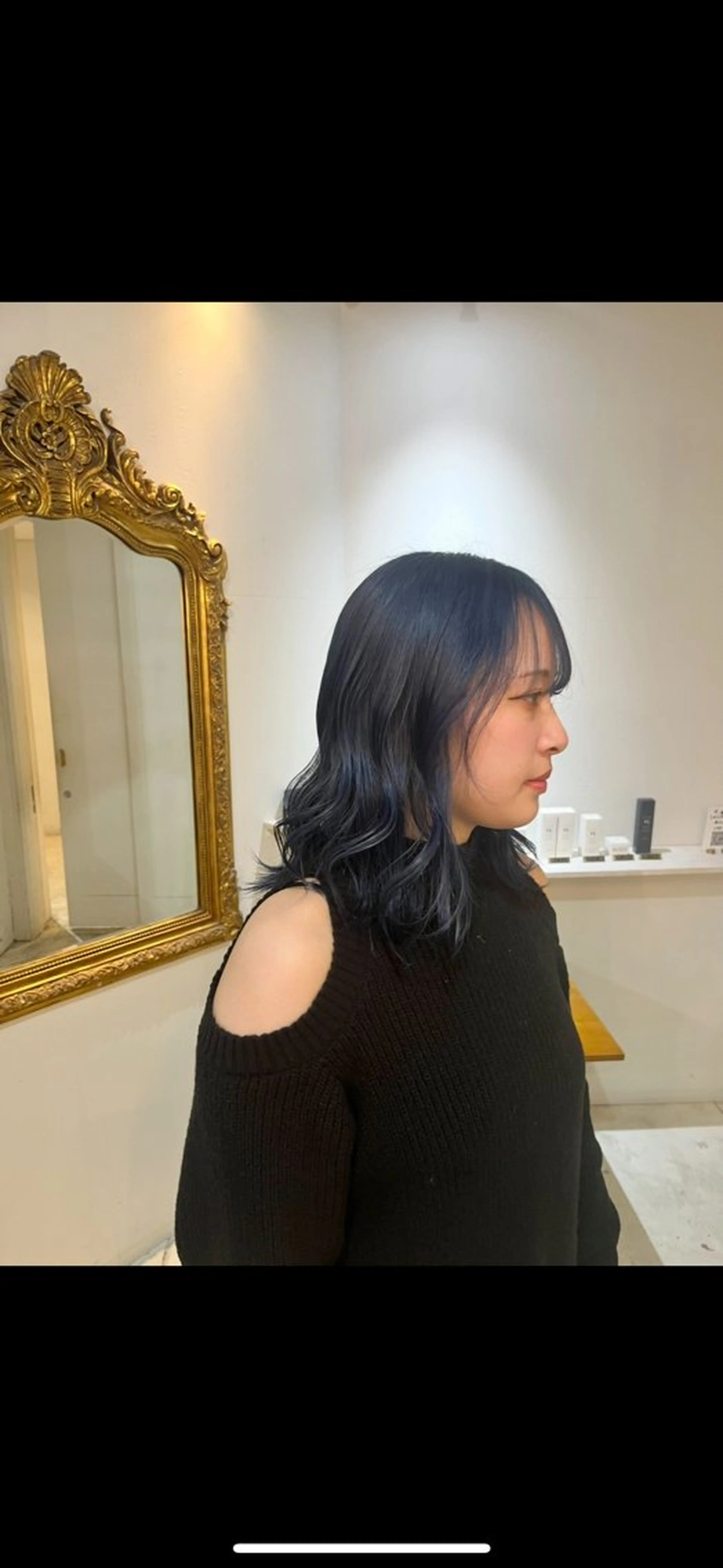 ミディアム 🩶ハイトーン🖤 URARAのヘアスタイル