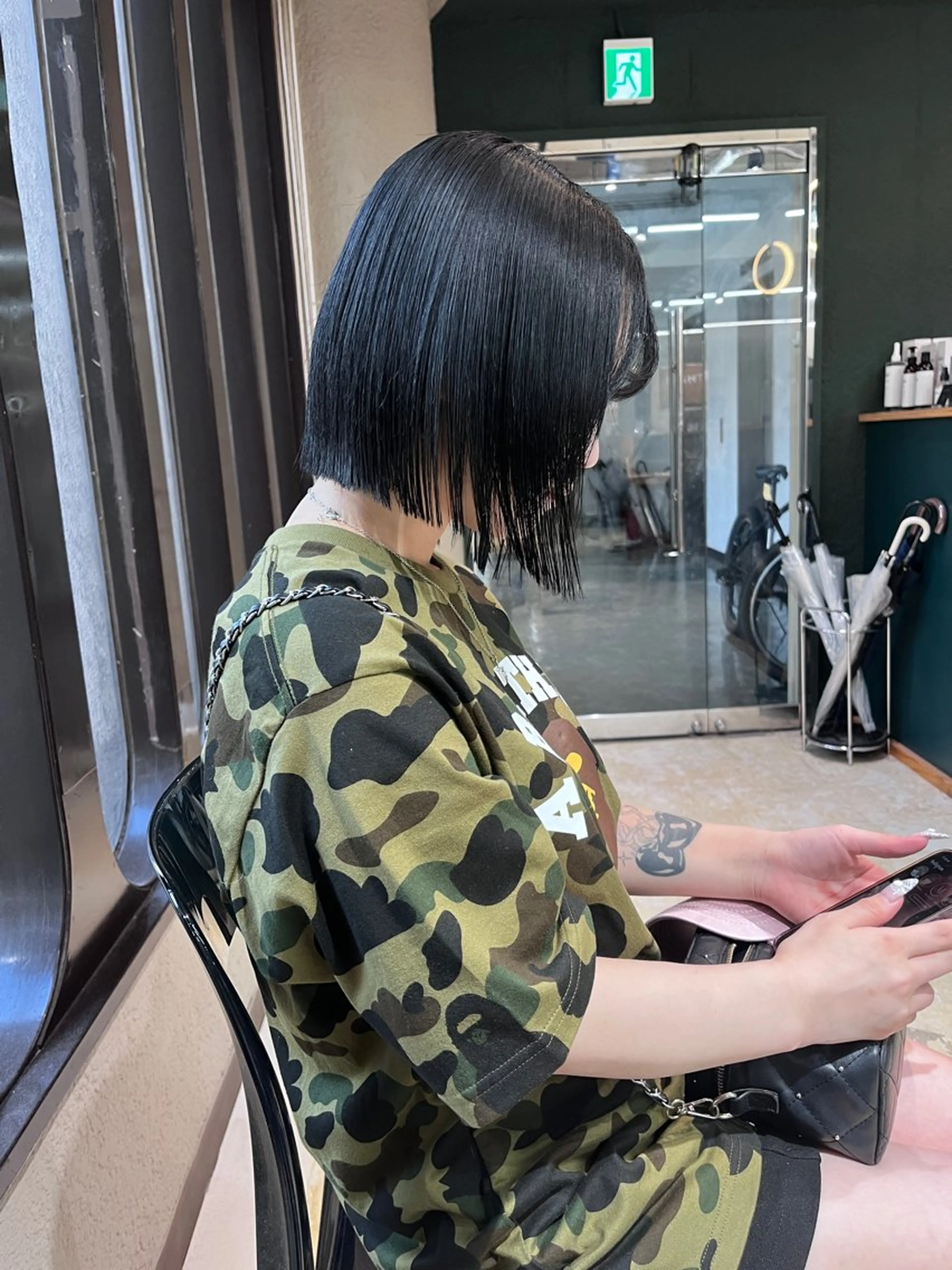 セミロング 💖艶ハイトーン髪質 改善💖ケンシンのヘアスタイル