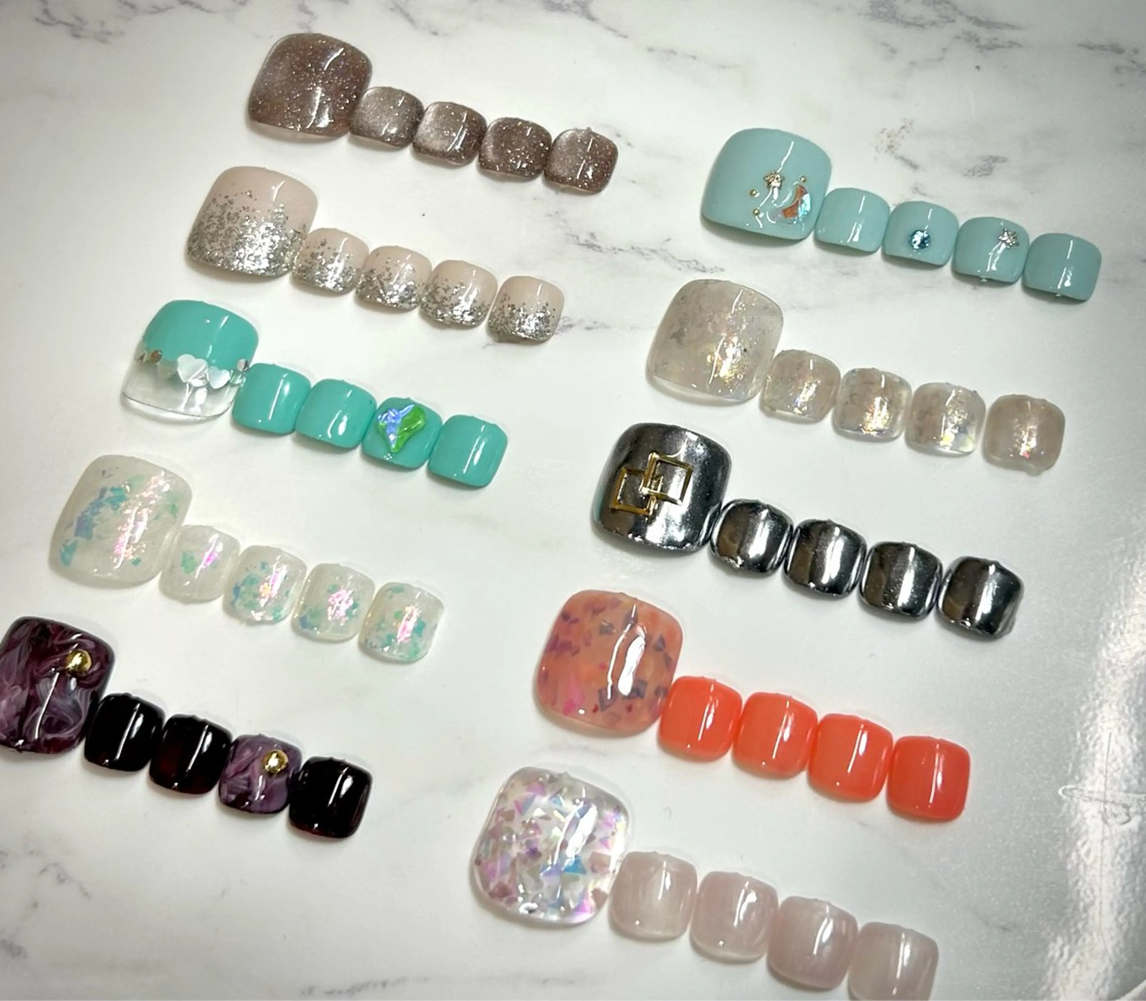 ネイル フットネイル one nailsalonのネイルデザイン