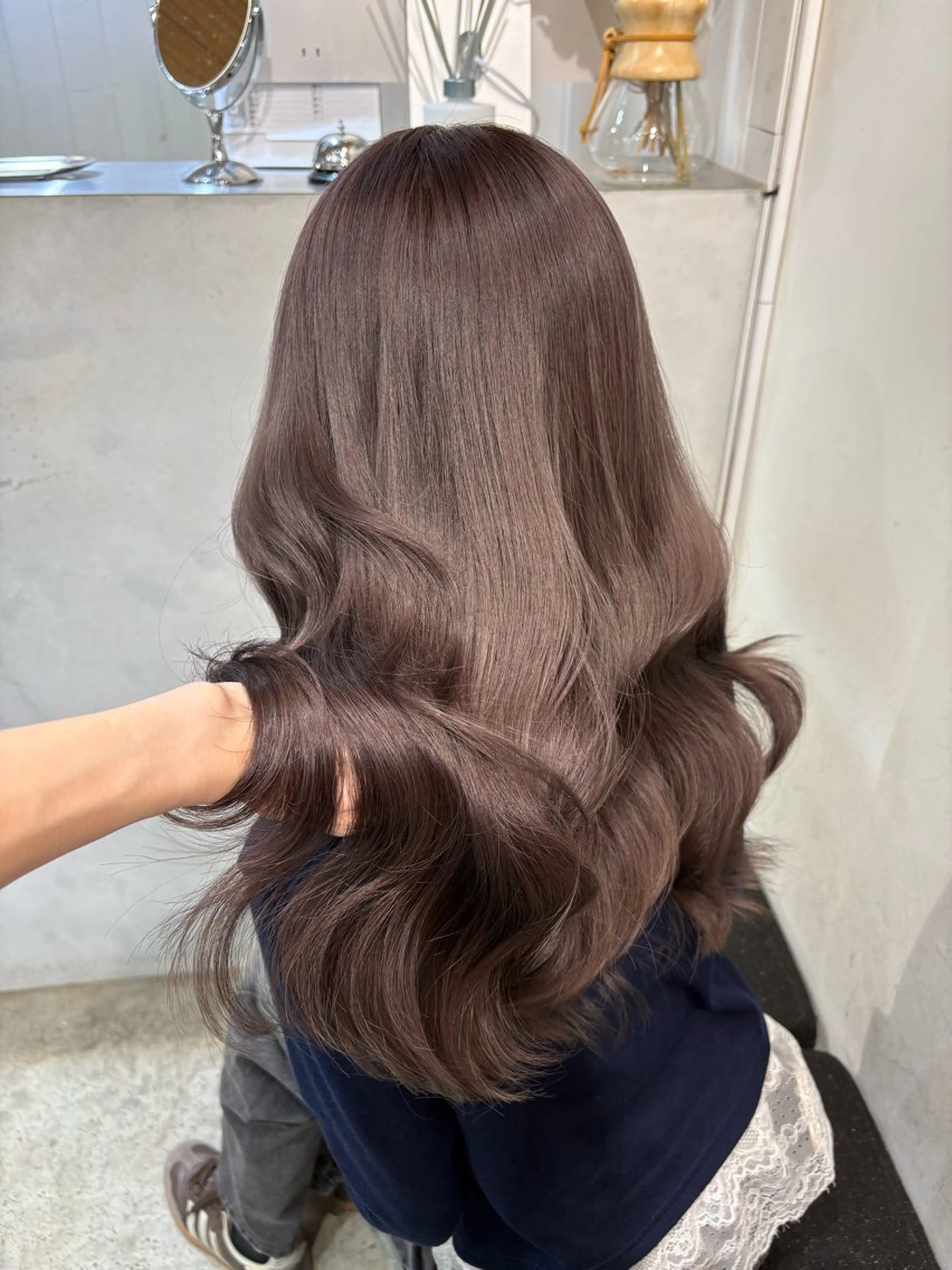 ロング カラー グレージュ ラベンダーカラー ラベンダーグレージュ ラベンダーグレー カット ヘアカラー トリートメント 🧸艶々韓国ヘア 🧁mizunaのヘアスタイル