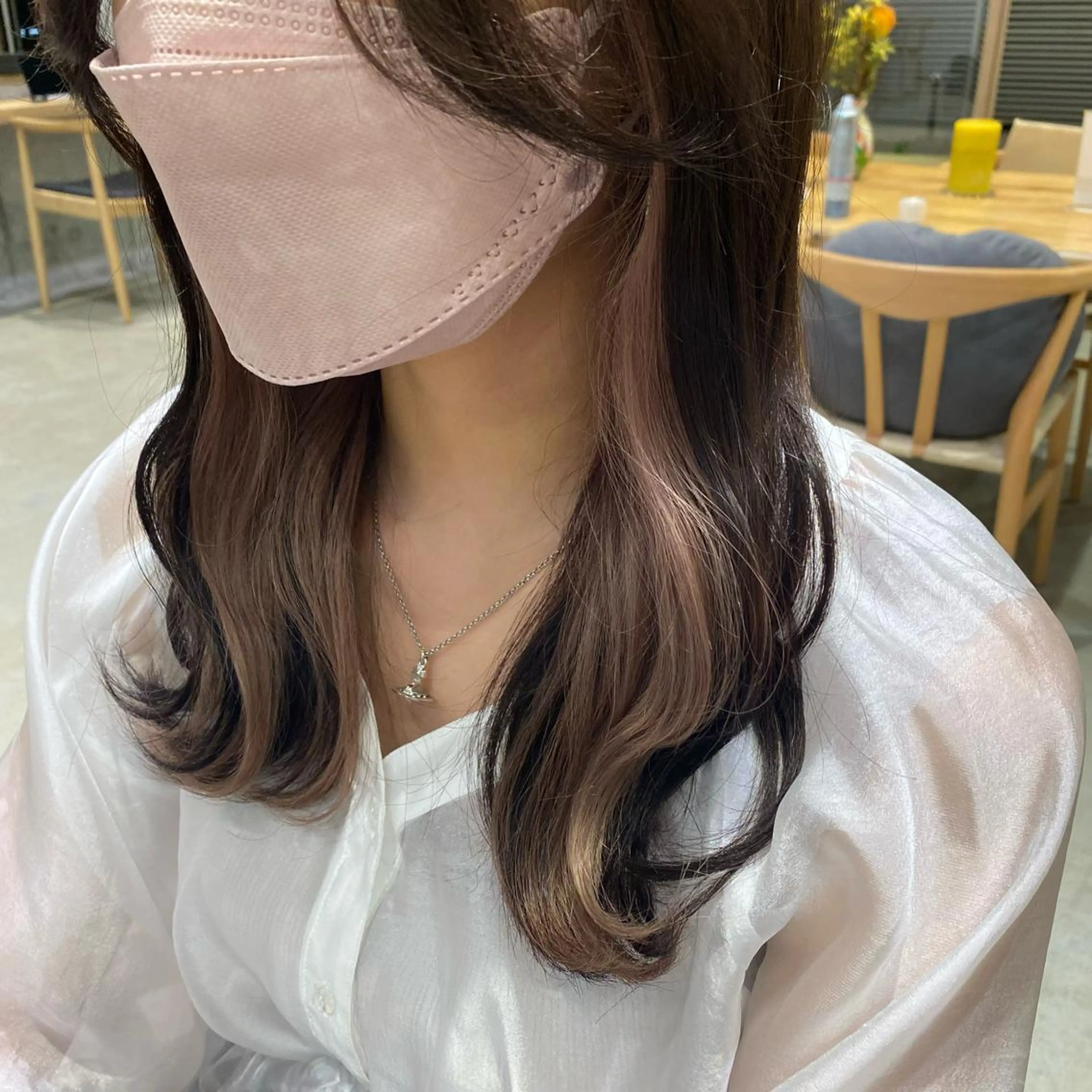 ロング カラー インナーカラー fumi🪞血色感 アップ艶カラーのヘアスタイル