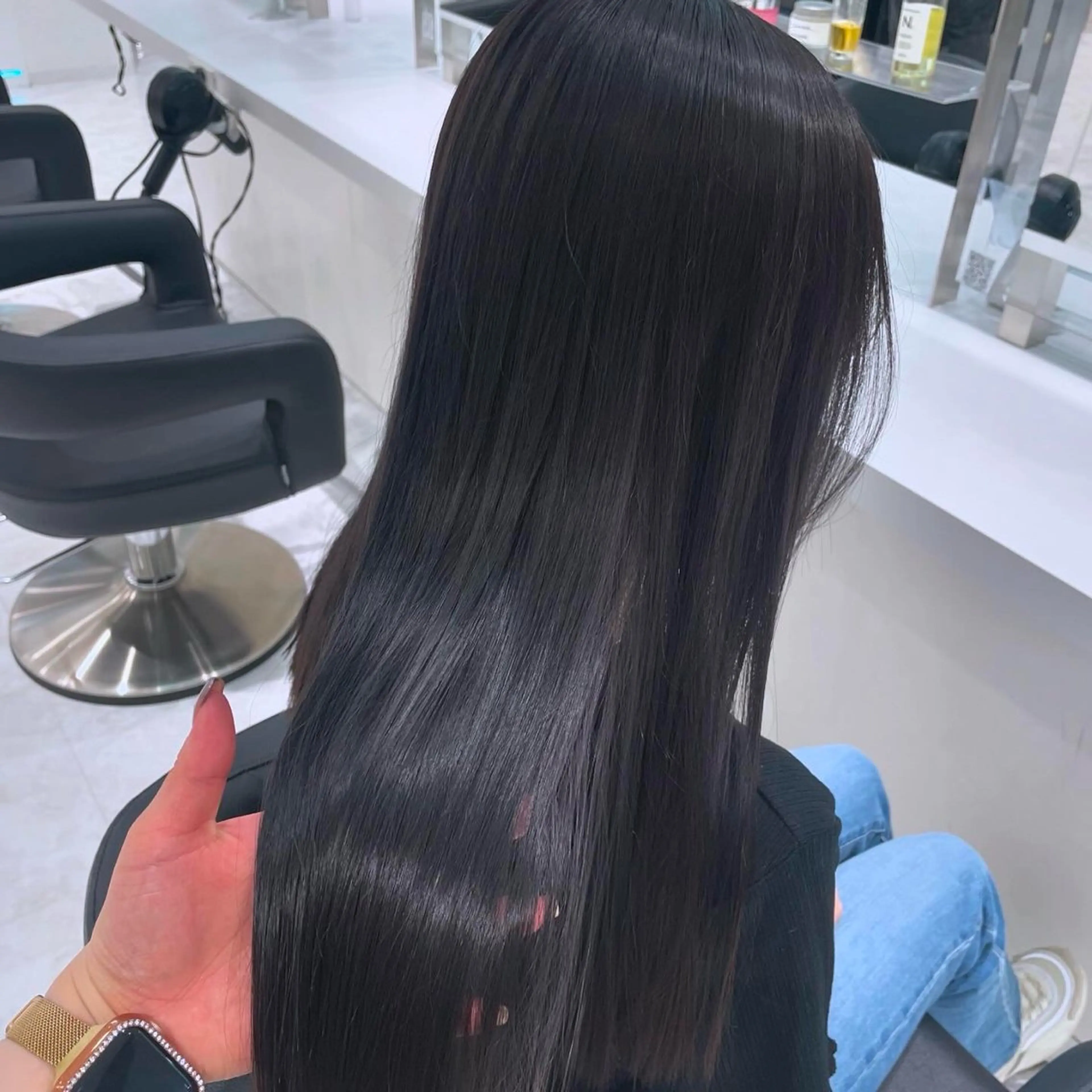 ロング カラー ヘアアレンジ ヘアカラー 🎀RIN🎀 就活🩶暗髪カラーのヘアスタイル