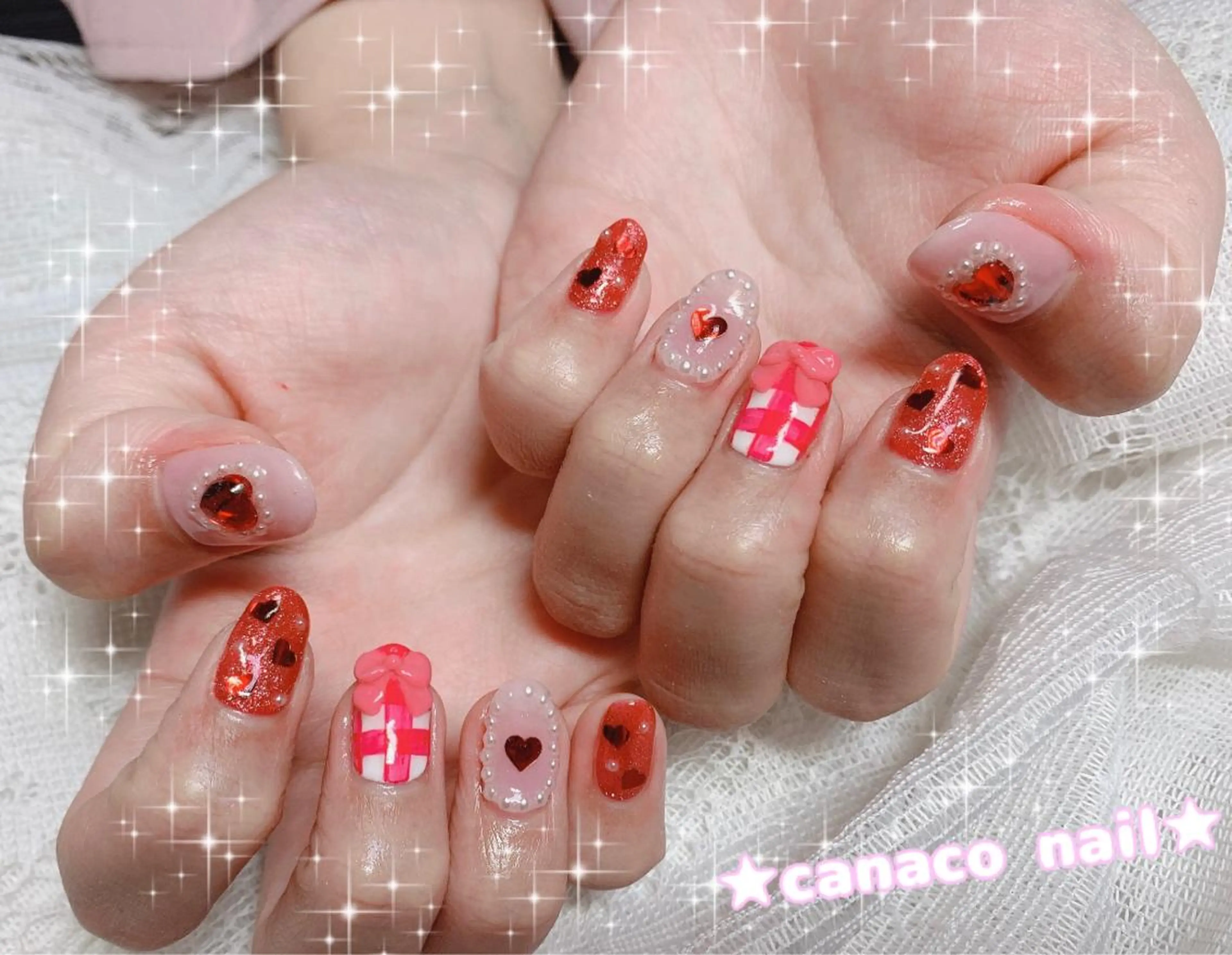 ネイル アートネイル ガーリー ハート ピンク 赤色 ハンドネイル ハンドケア ベテランネイル cnc  nailのネイルデザイン