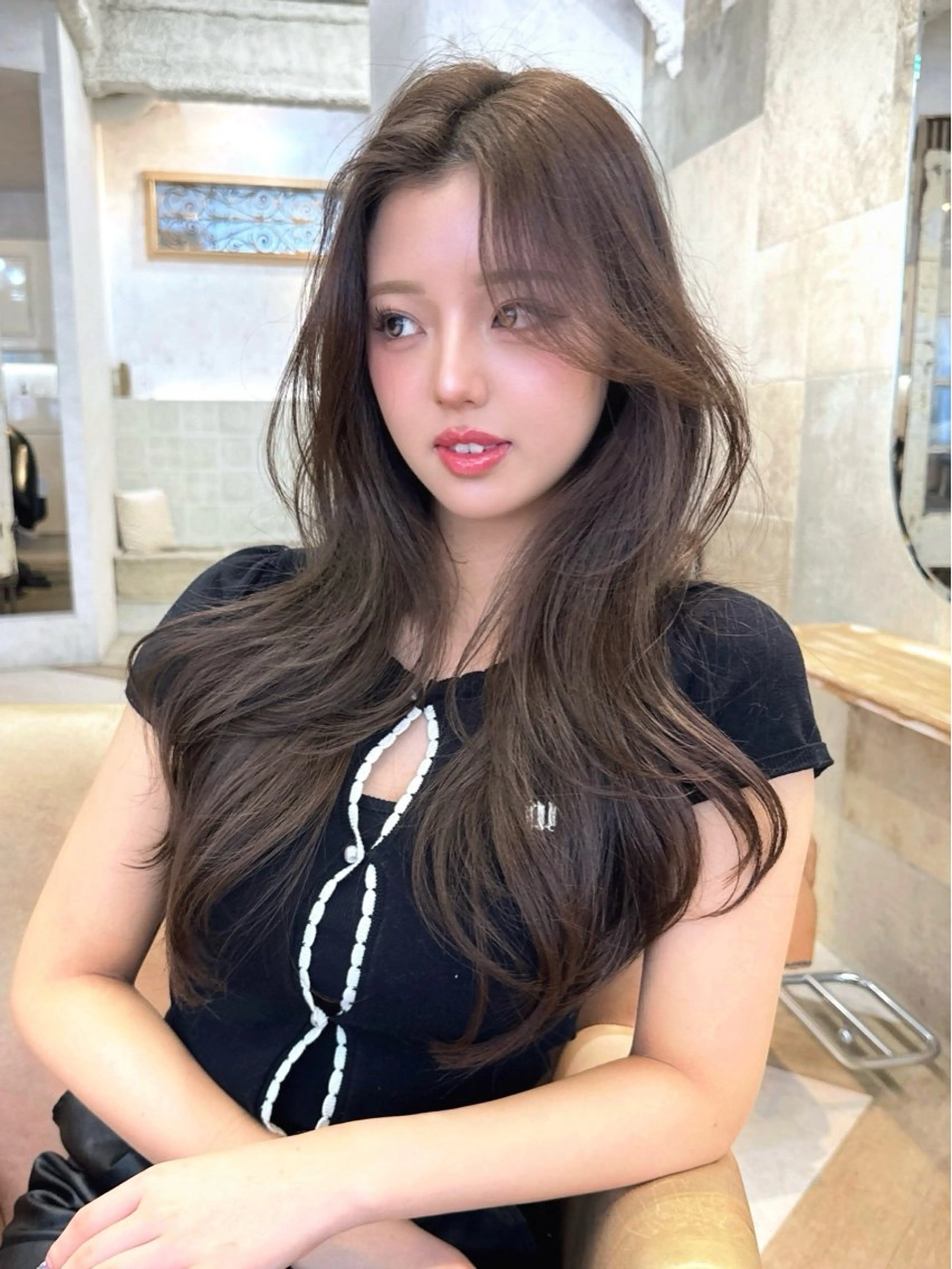 ロング カット ヘアカラー トリートメント 荻野 峻輔/レイヤー /透明感カラーのヘアスタイル