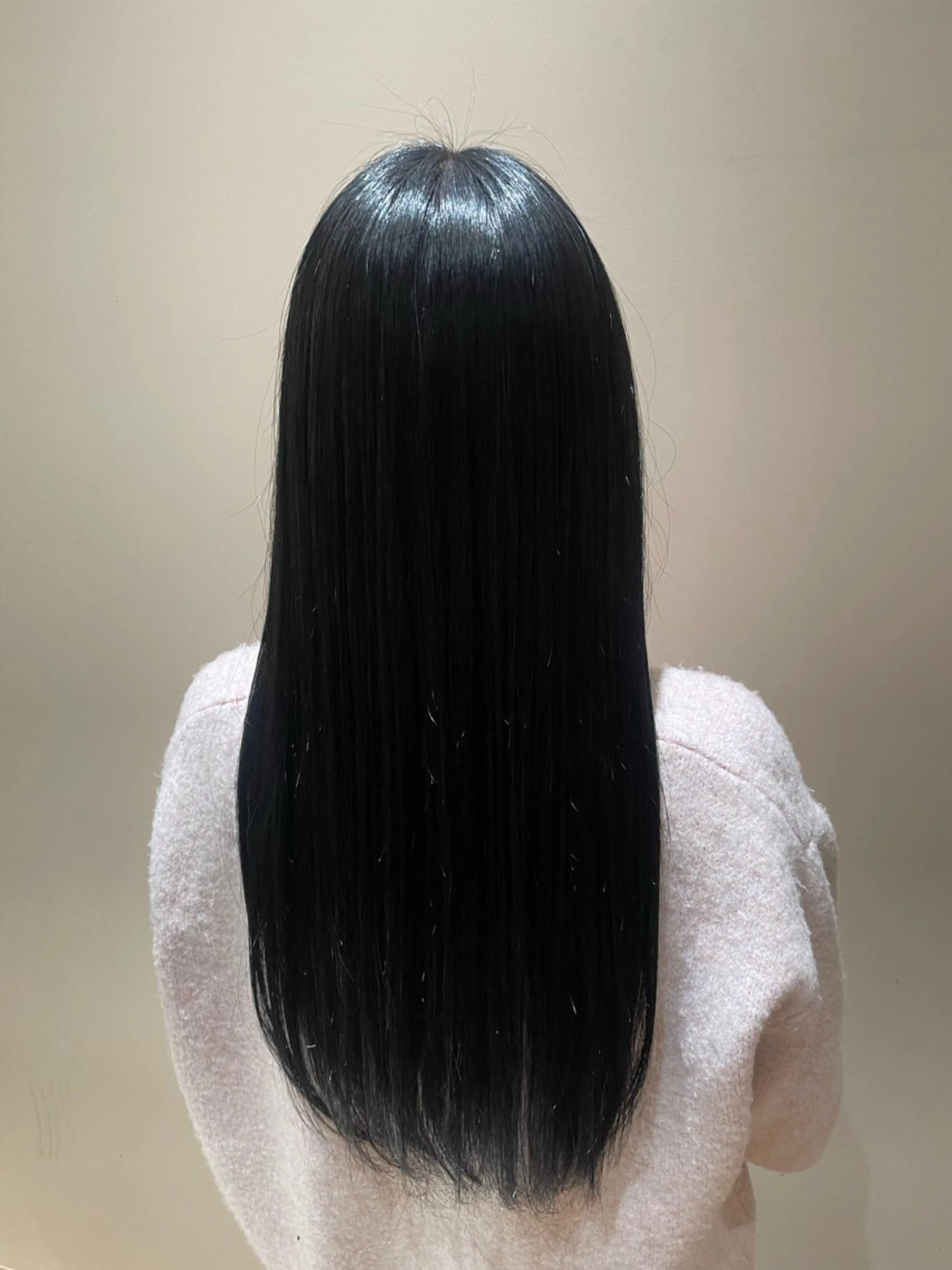 カラー 黒髪 ブルーカラー ブルーブラック 黒島優香🦋 /縮毛矯正/髪質改善のヘアスタイル