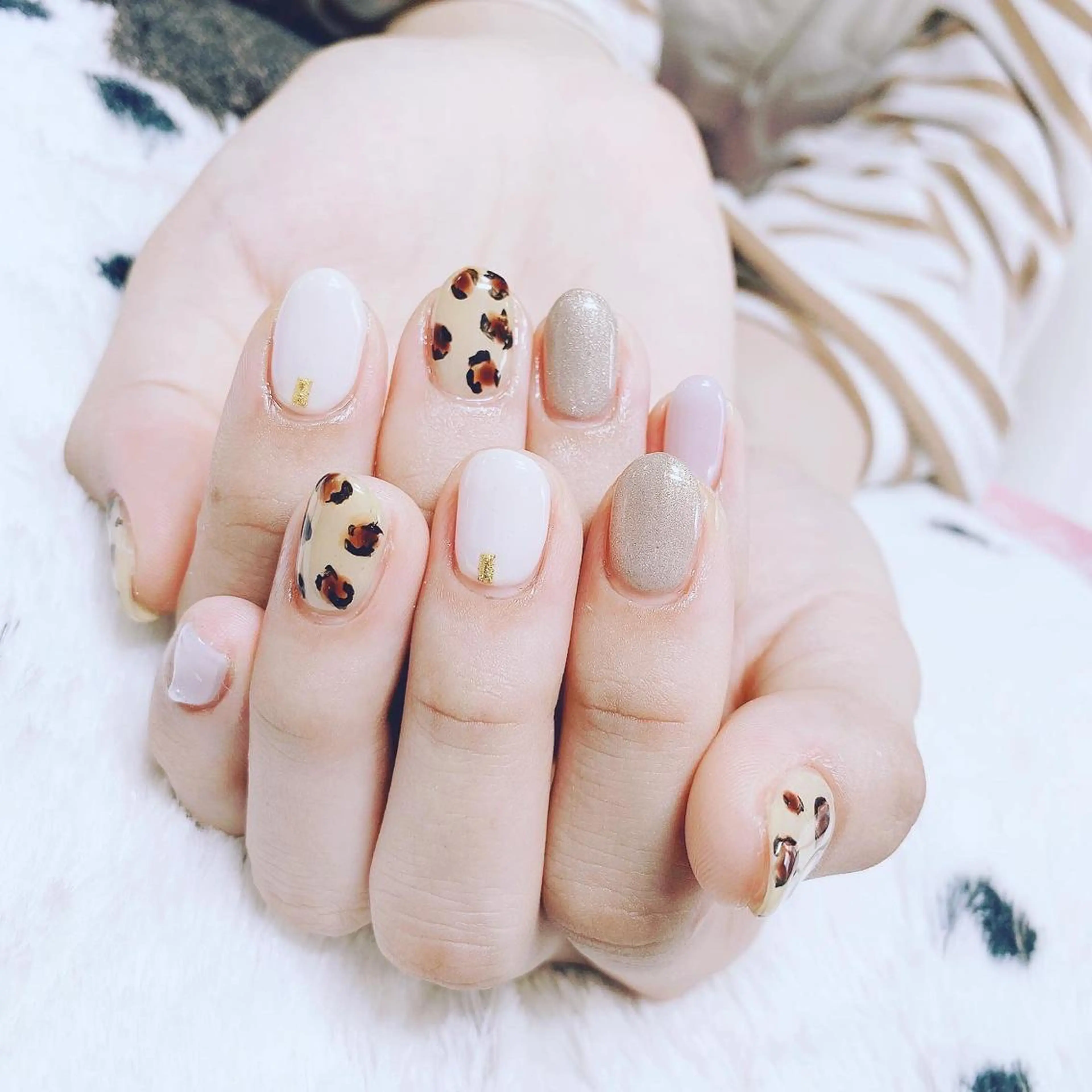 ネイル アートネイル シンプルネイル 💅ネイルハウス🏡 🎀TOMO🎀のネイルデザイン