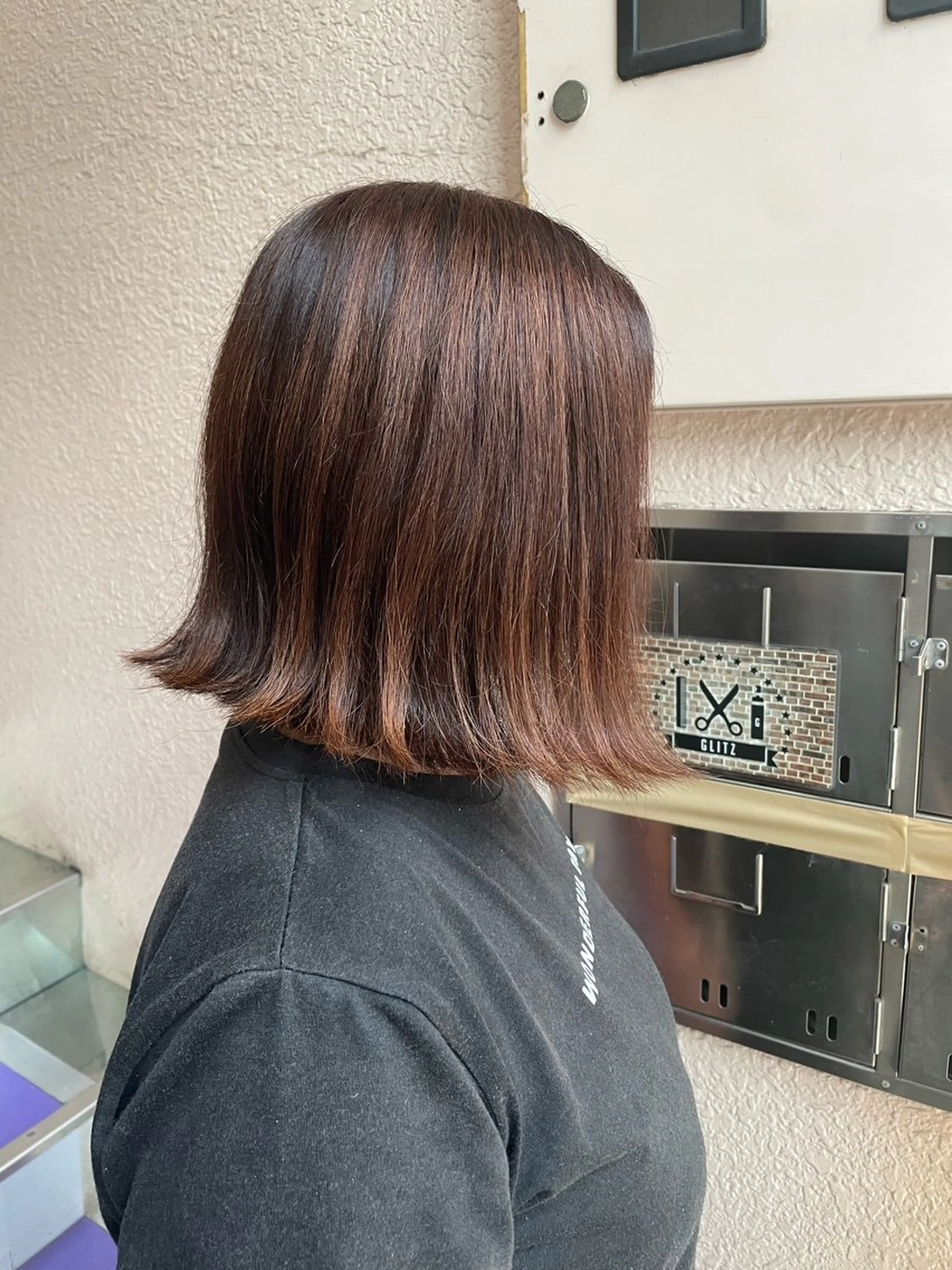 ミディアム ボブ 外ハネヘア トリートメント 👑派手髪/カット 👑ANRYのヘアスタイル