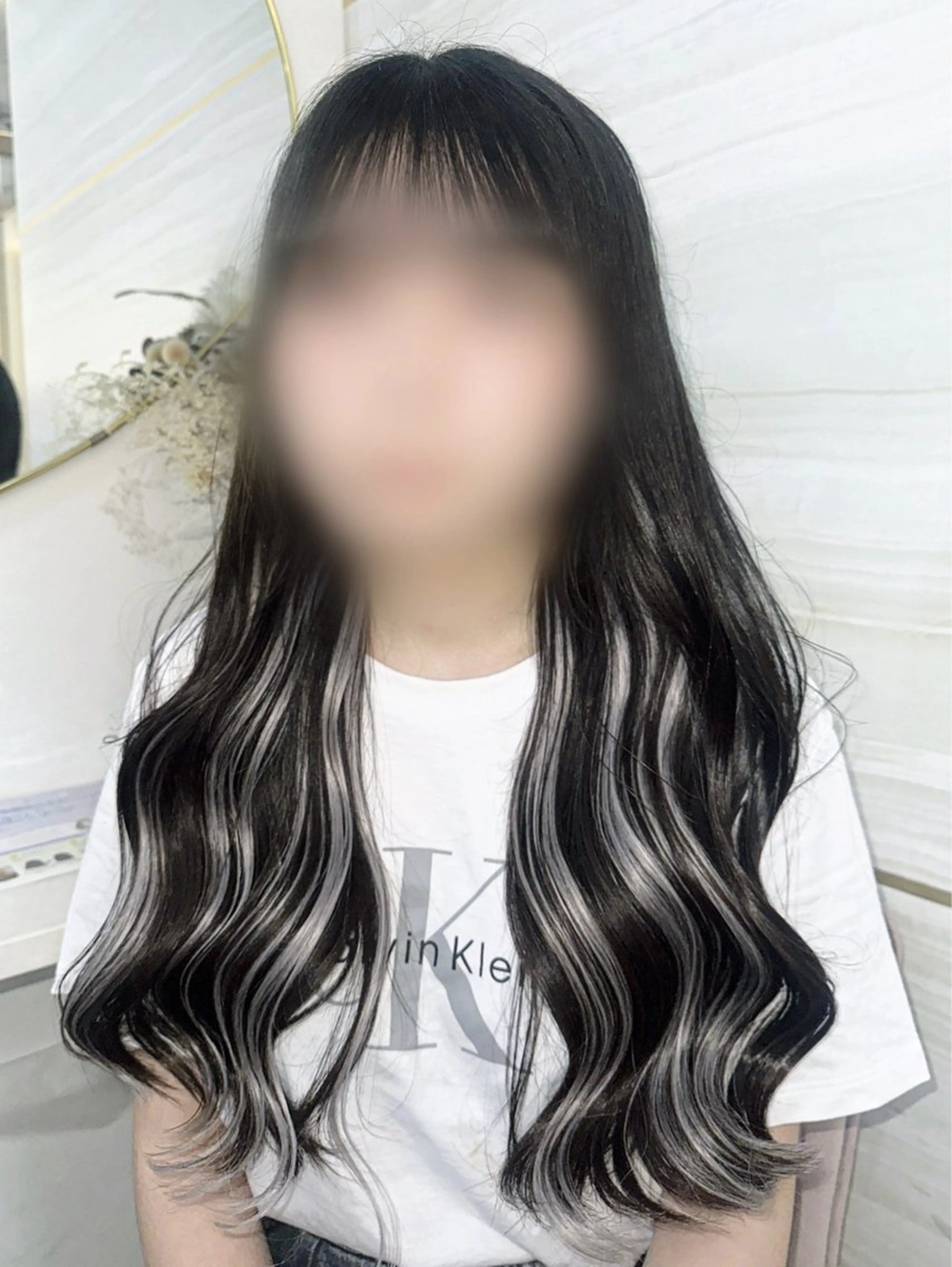 ロング Hina🐣 elubylovisのヘアスタイル