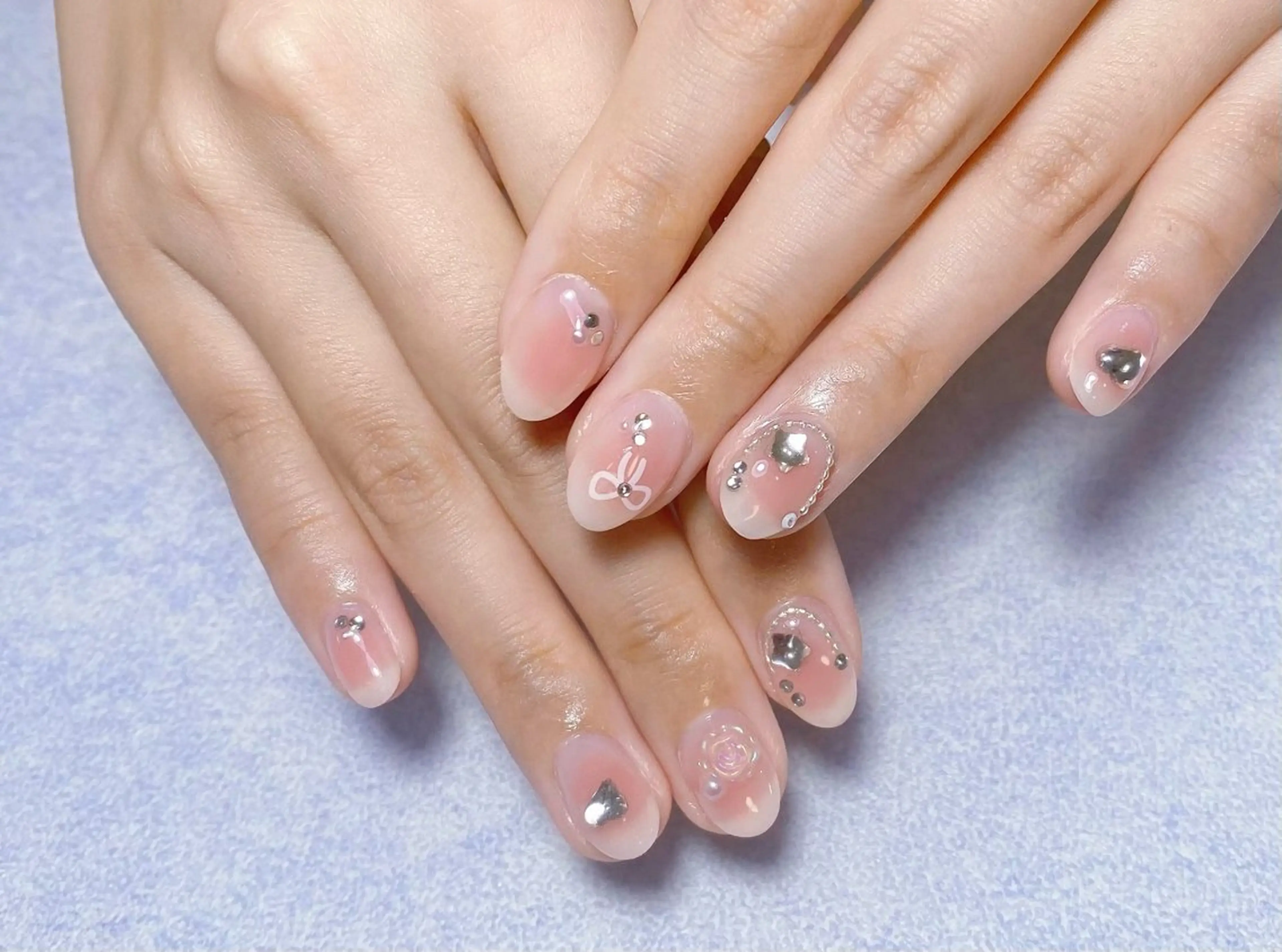 ネイル アートネイル フレンチネイル ジェルネイル グラデーション 韓国ネイル Nail Salon kihi大塚店のネイルデザイン