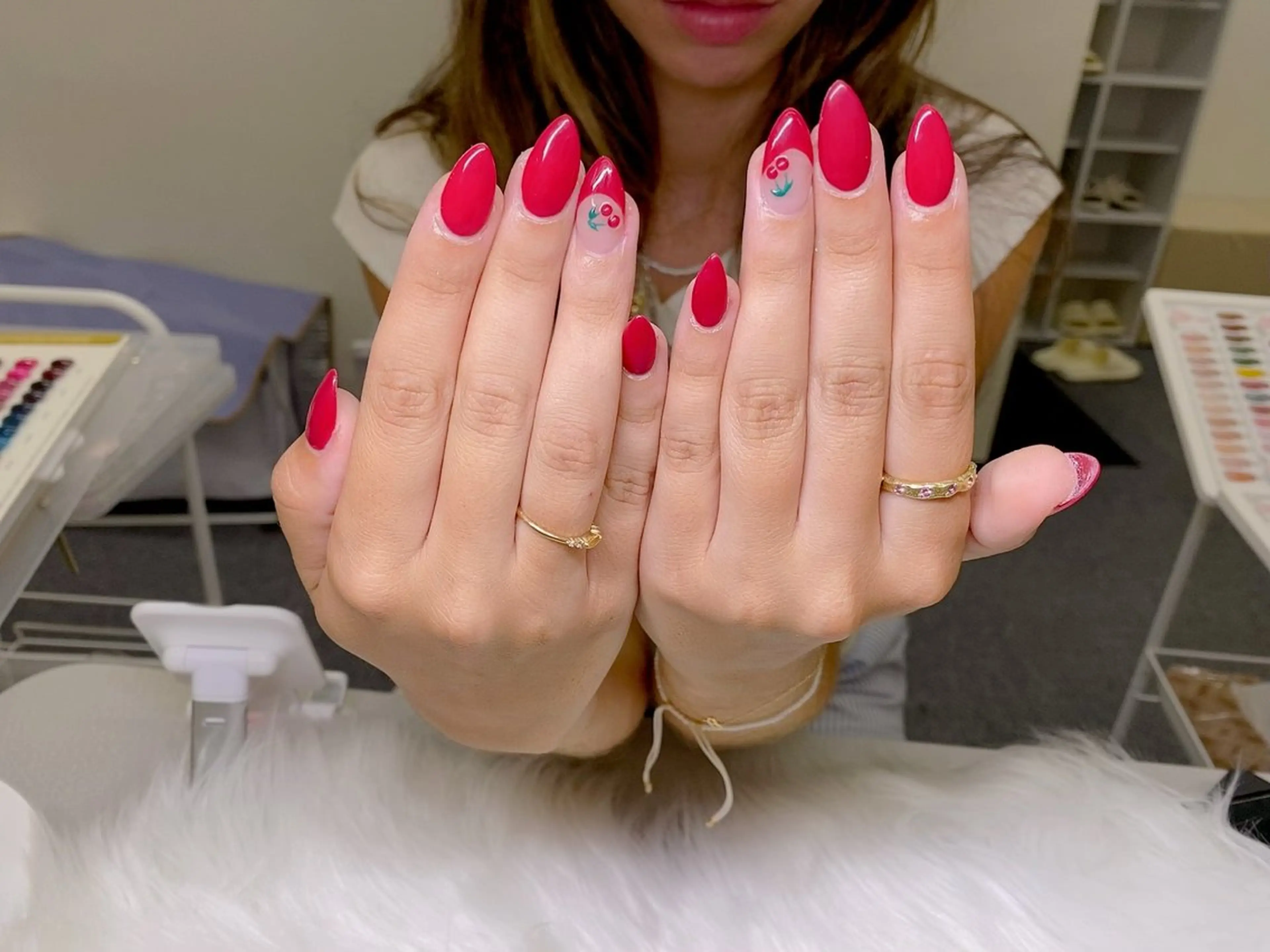 ネイル 長さ出し ジェルネイル 氷ネイル・うるうるネイル 韓国ネイル マグネットネイル ハンドネイル ア カリのネイルデザイン