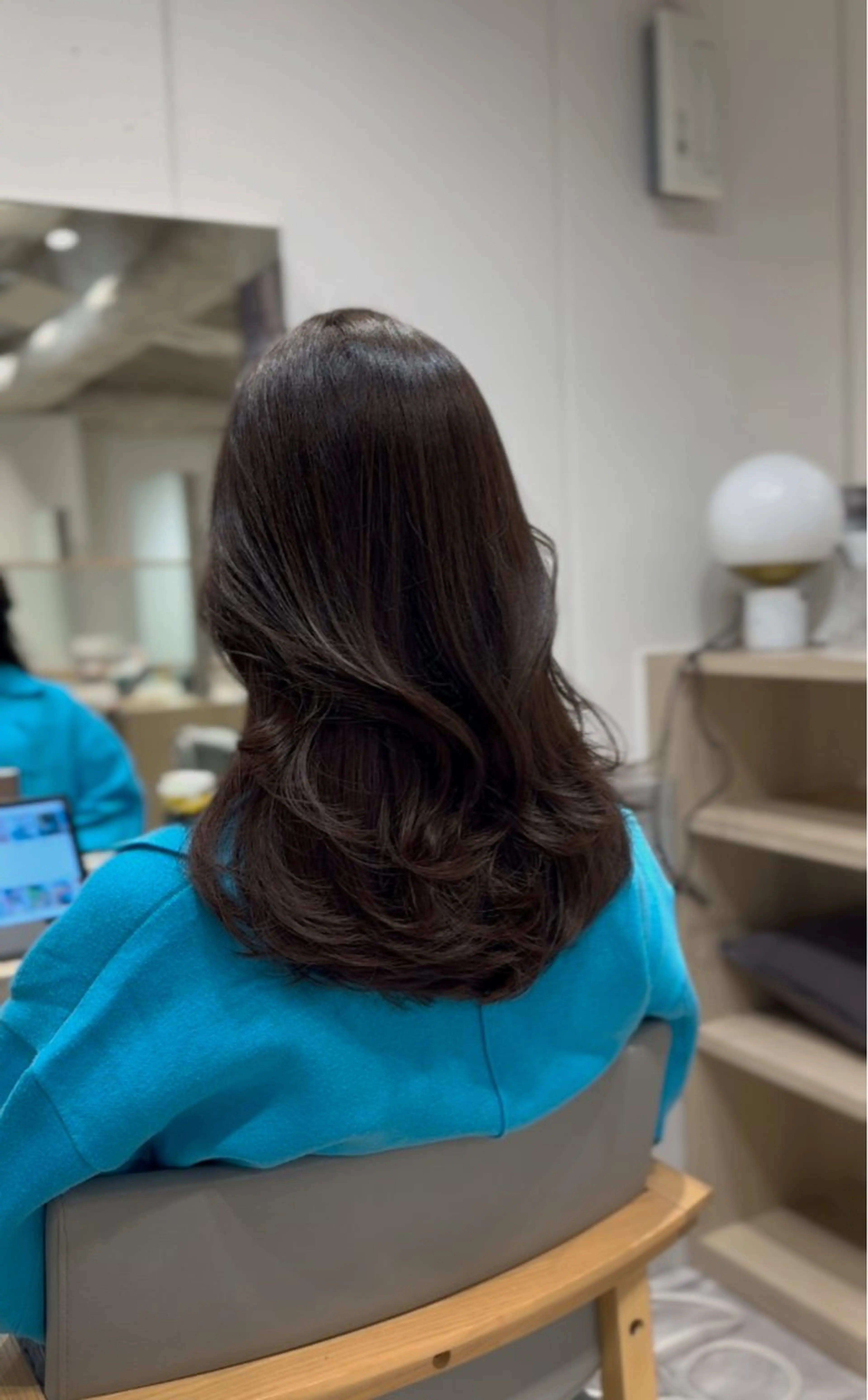 セミロング チョコレートブラウン 髪質改善 レイヤーカット 髪質改善/美髪師/ 田邊翔伍のヘアスタイル