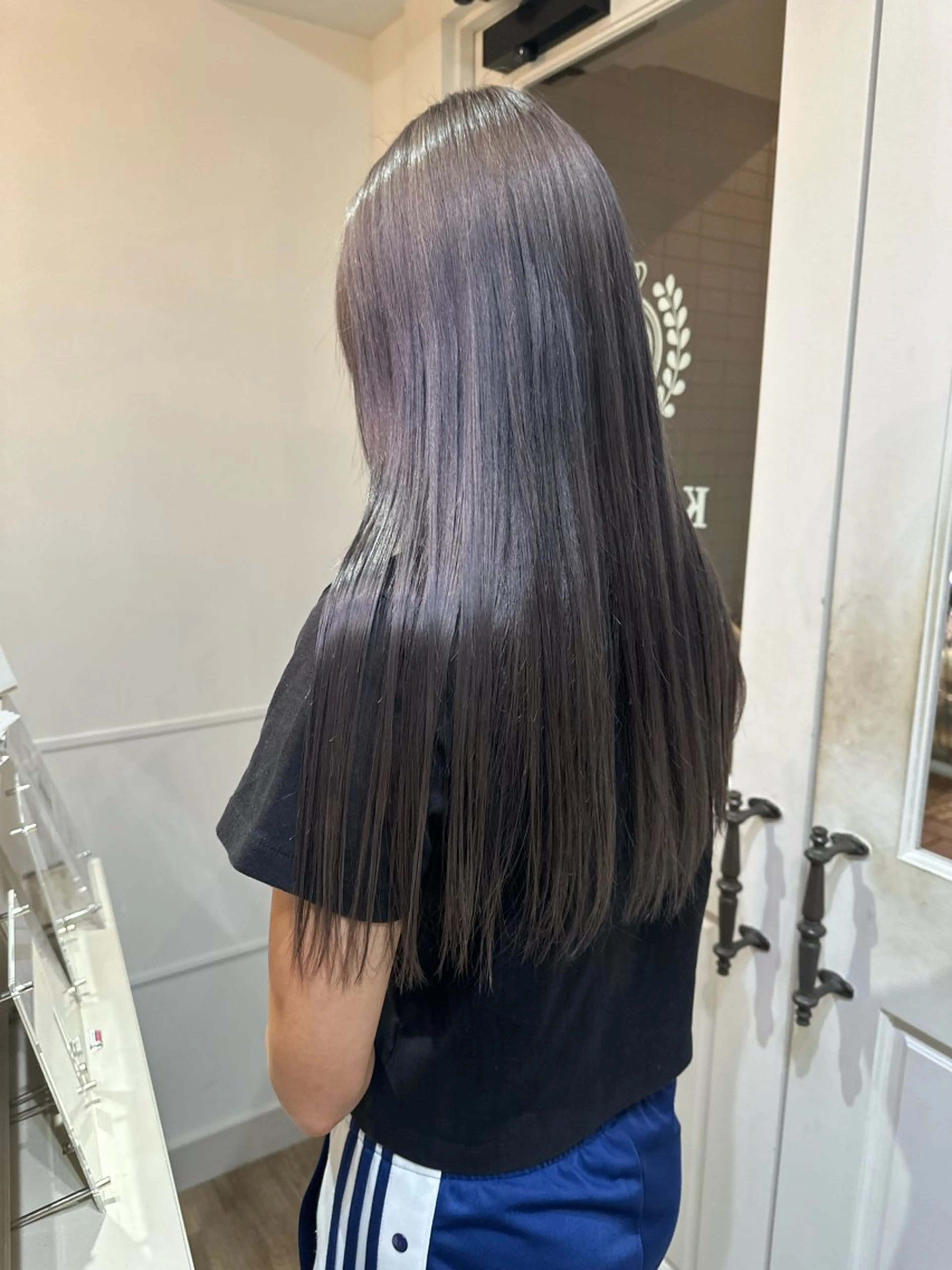 ロング カラー ヘアカラー トリートメント 梅田/寒色カラー/ まほのヘアスタイル