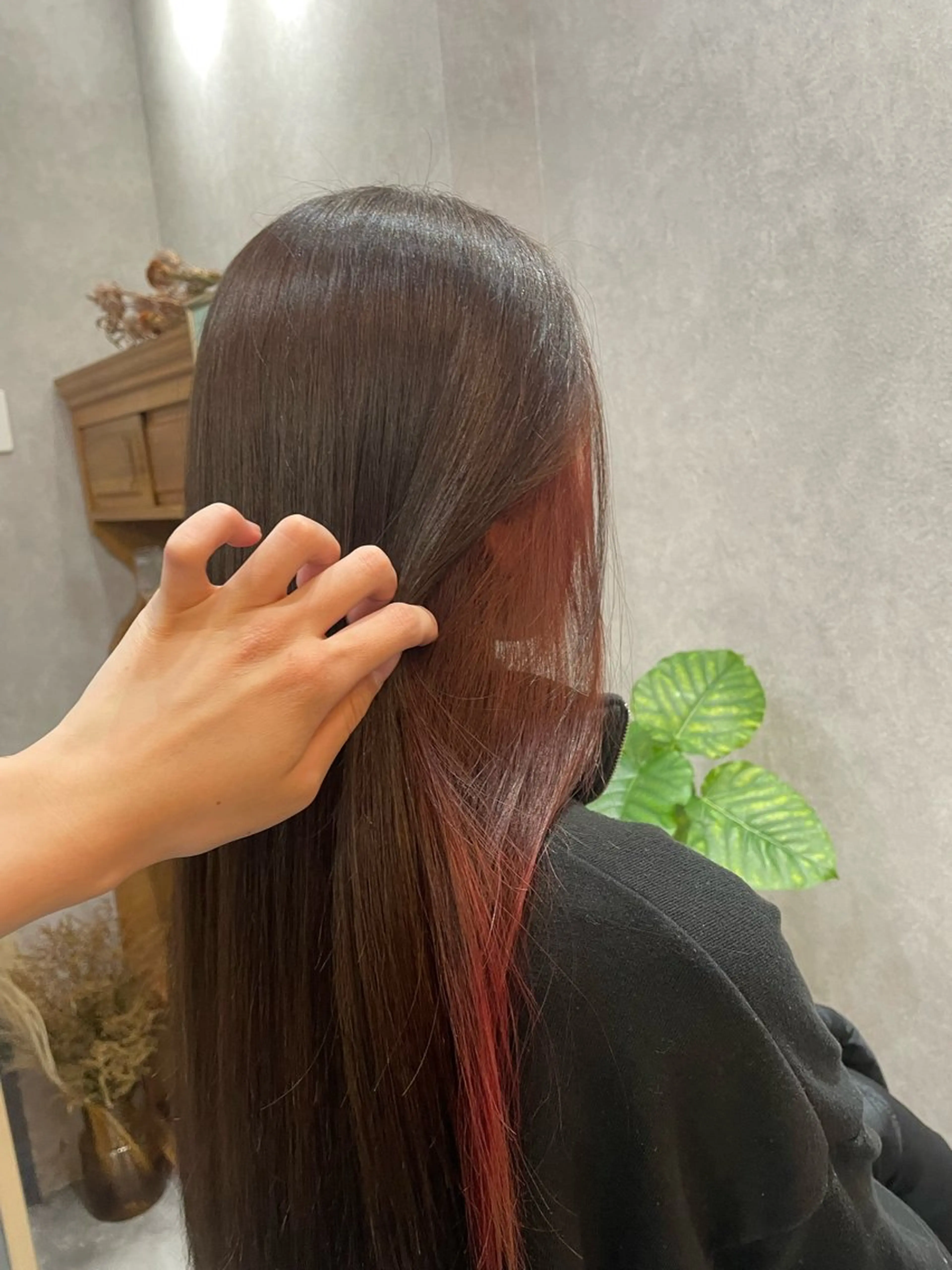 ロング BOTABIUM nanamiのヘアスタイル