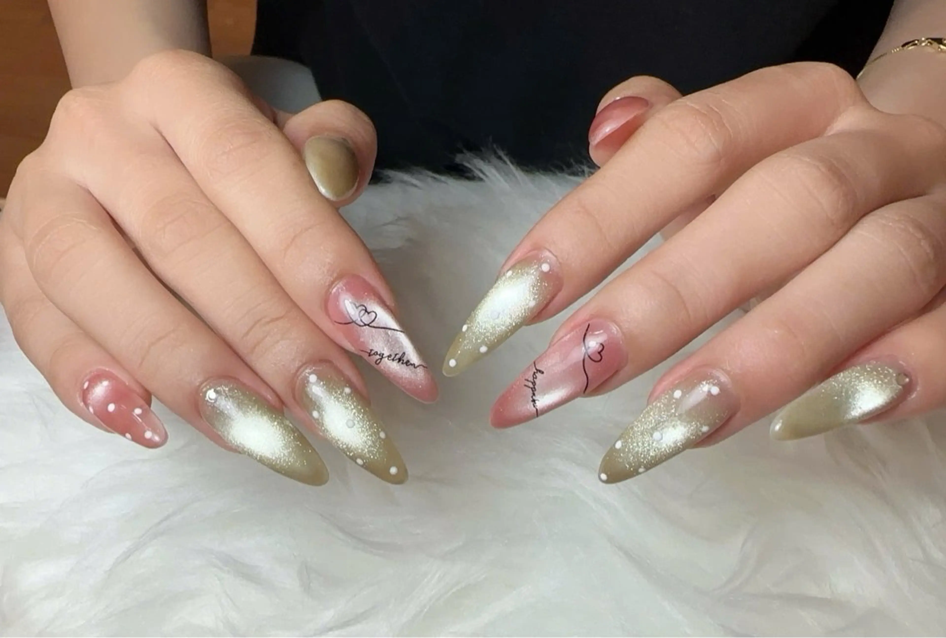 ネイル キラキラネイル 韓国ネイル ロングネイル 持ち込み シンプルネイル ハンドネイル Haruki Nail Salonのネイルデザイン