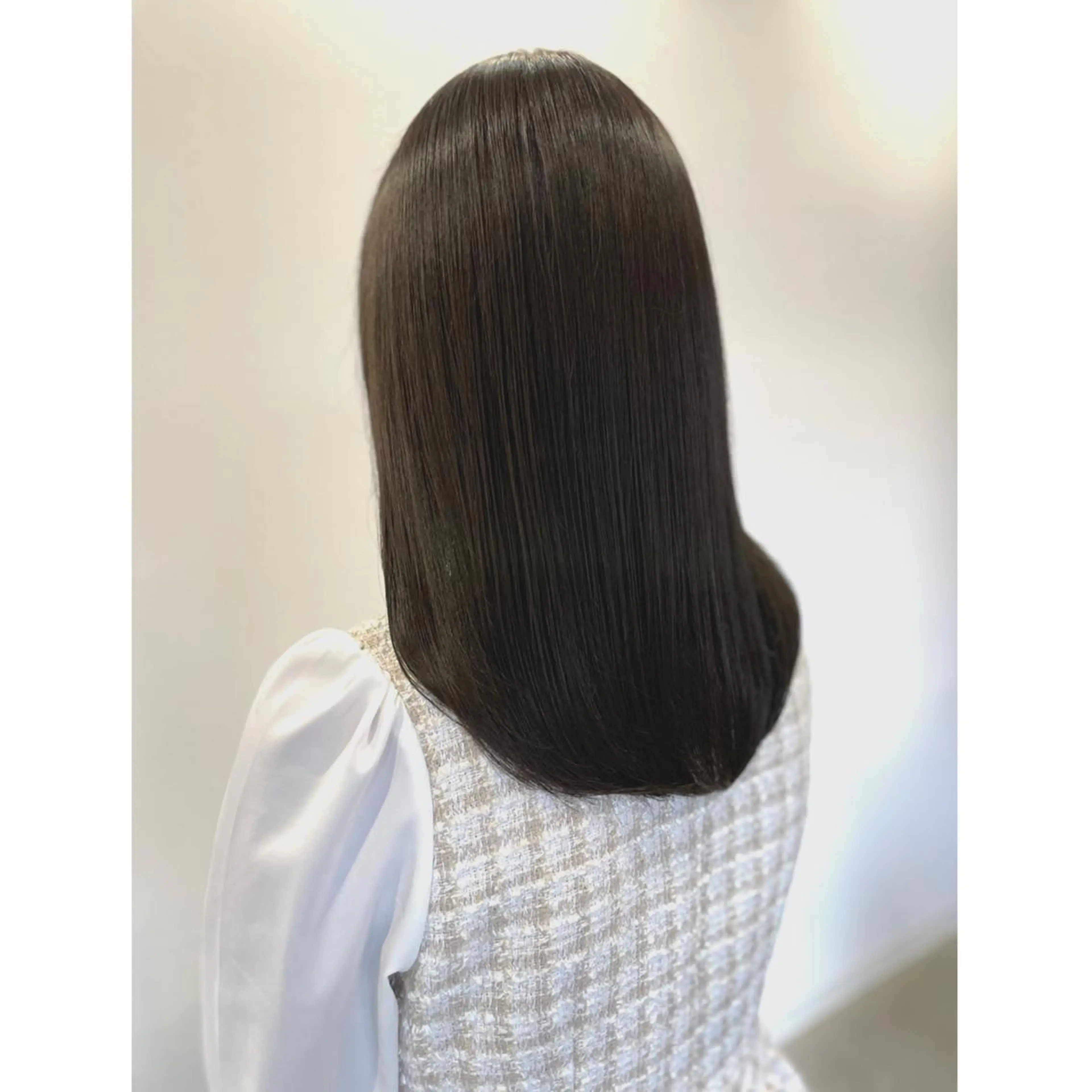 セミロング 福積 めぐみのヘアスタイル
