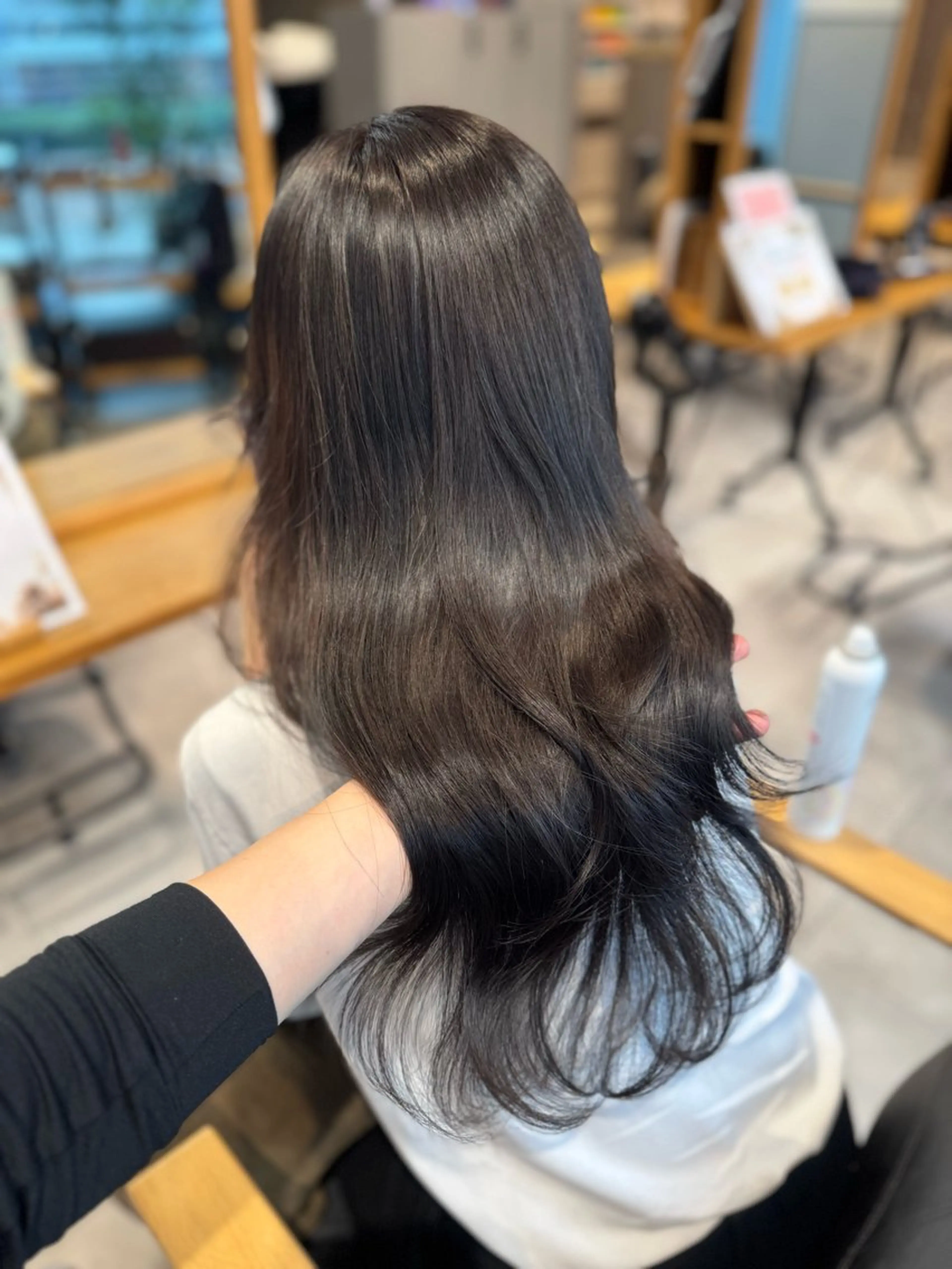 ロング カラー 宮本 優のヘアスタイル