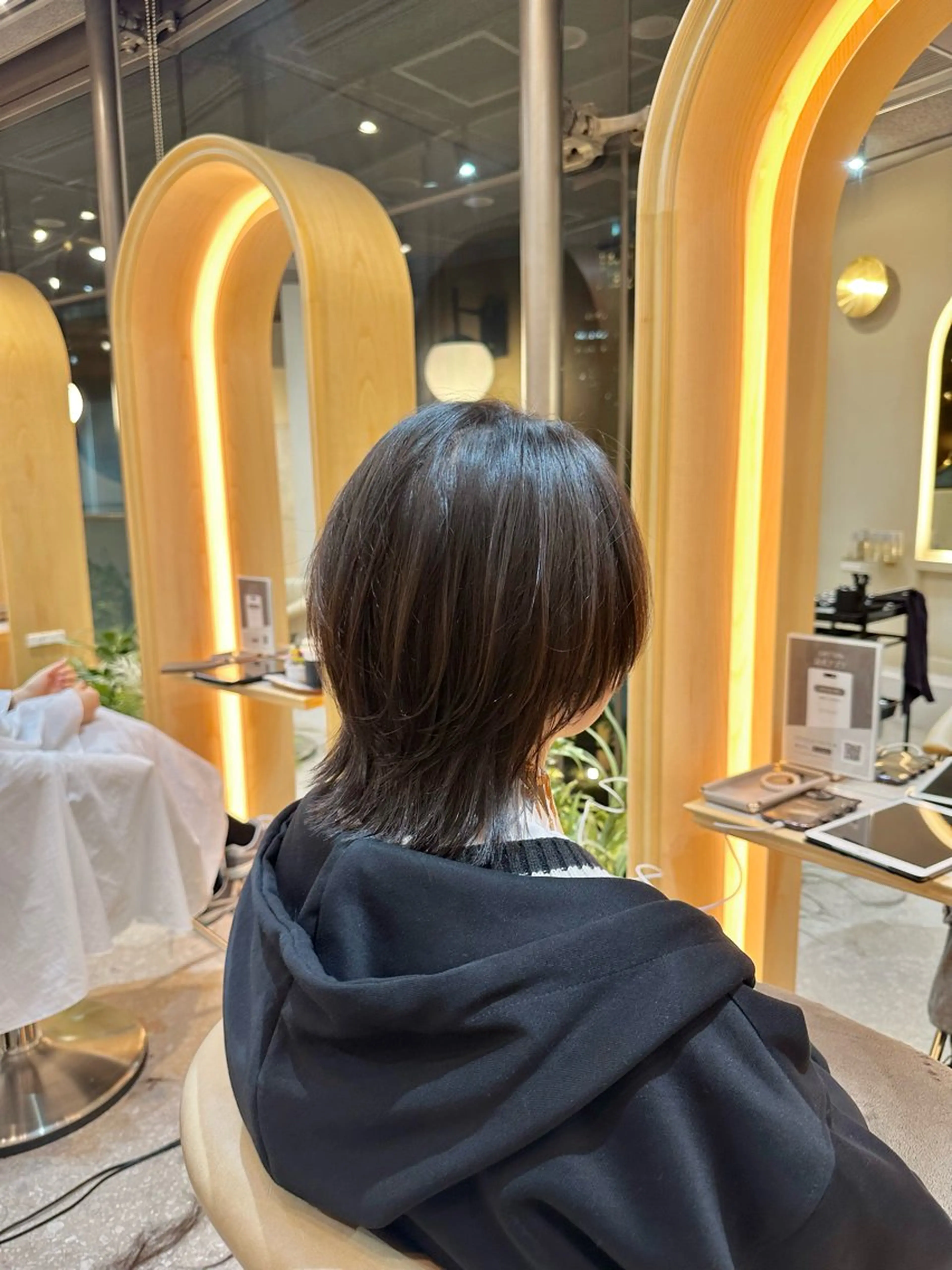 ミディアム レイヤーカット ウルフカット ウルフレイヤー カット トリートメント 【ショート/ レイヤーボブ】🐯馨のヘアスタイル