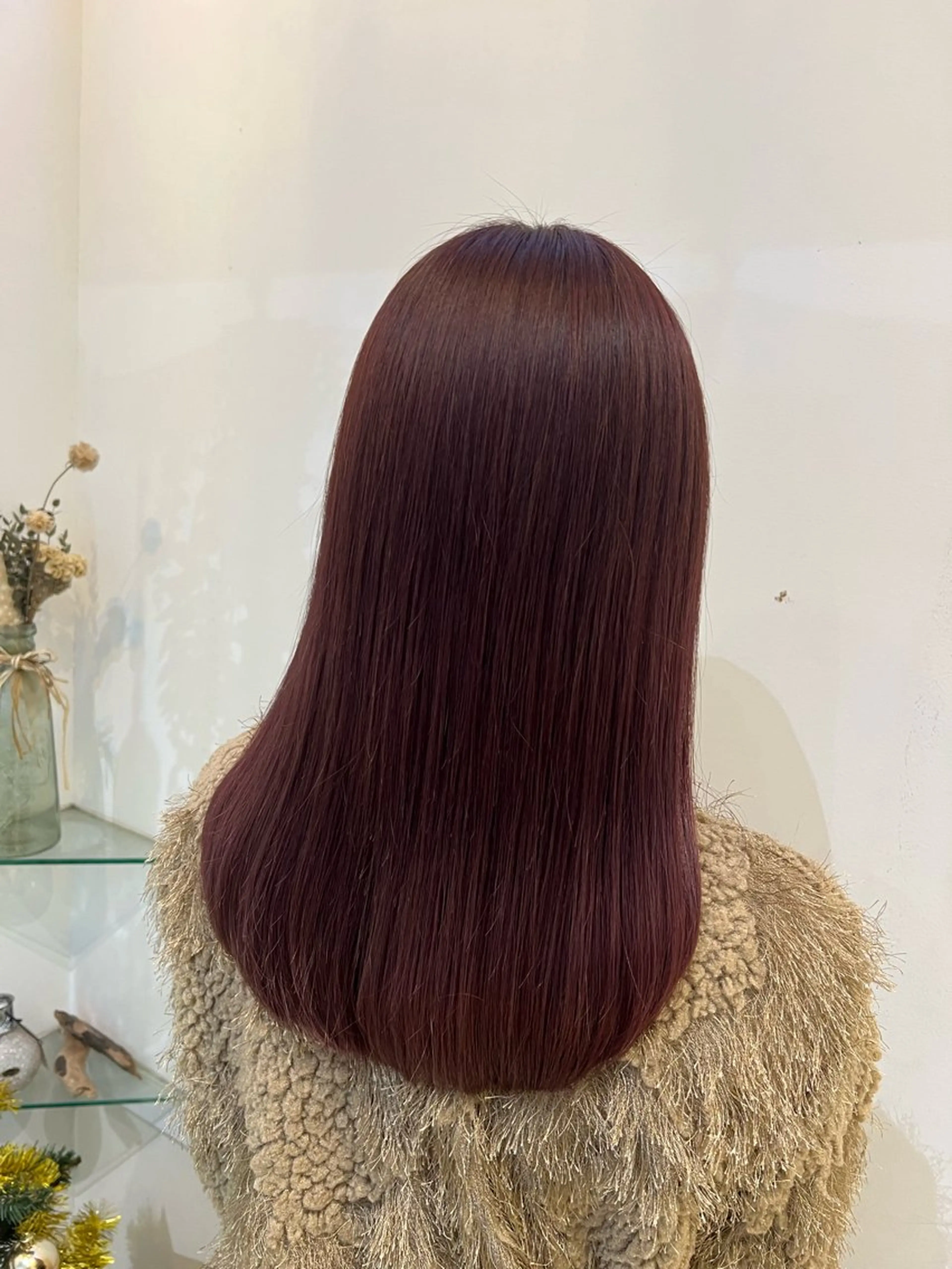 セミロング カラー カット ヘアカラー トリートメント ブリーチしない暖色 カラー🥀杉 優菜のヘアスタイル