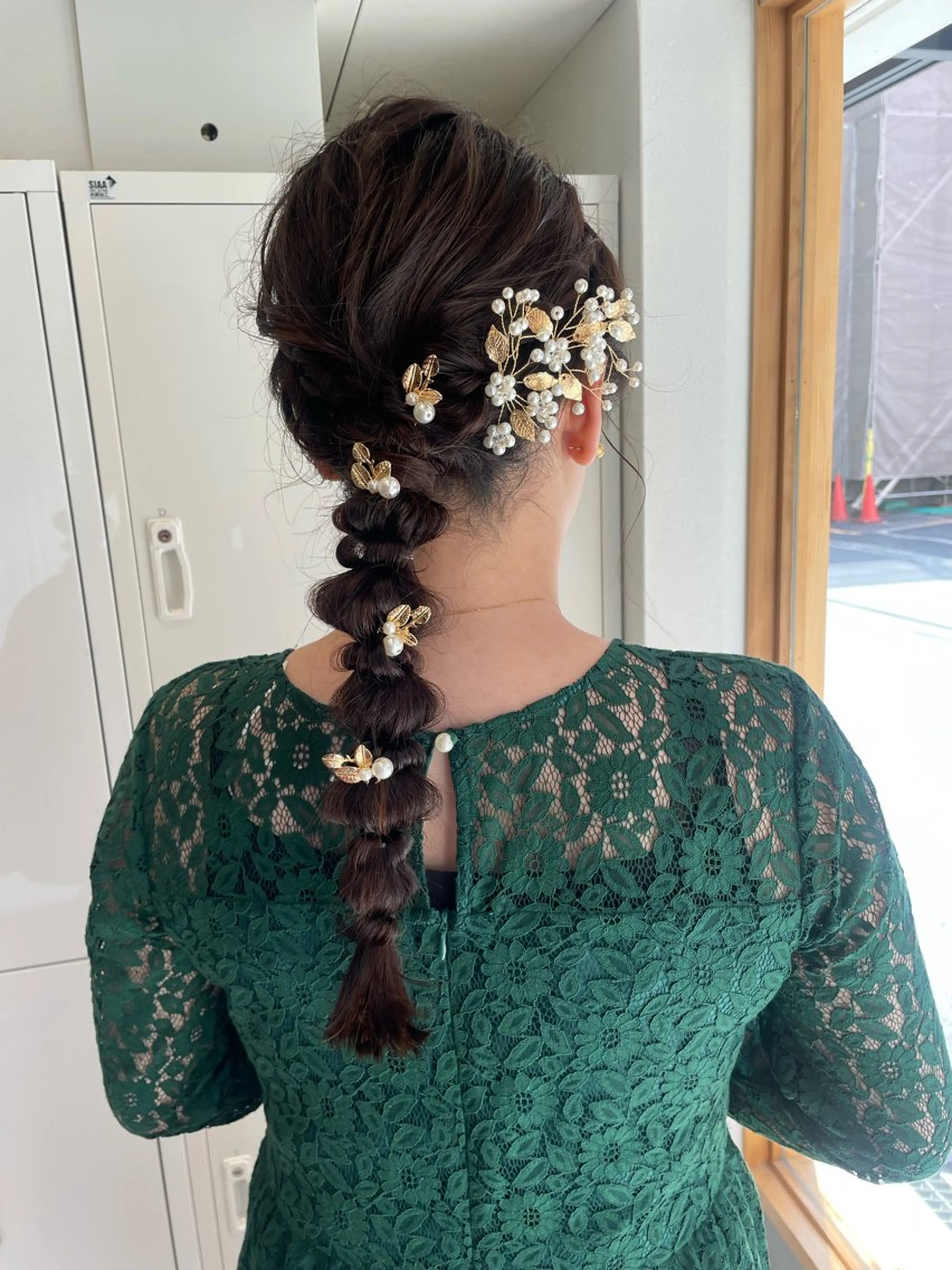 ロング ヘアアレンジ 髙橋奈緒子 ⭐︎newi京橋のヘアスタイル