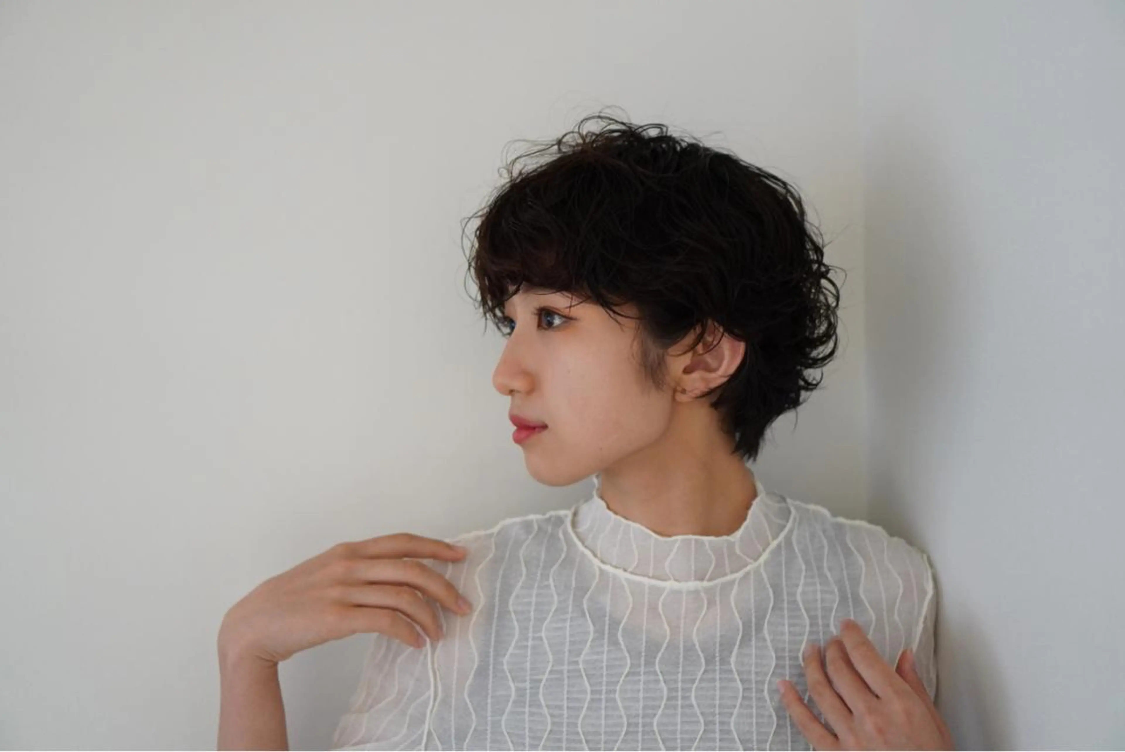 ショート パーマ milis 知崎春奈のヘアスタイル
