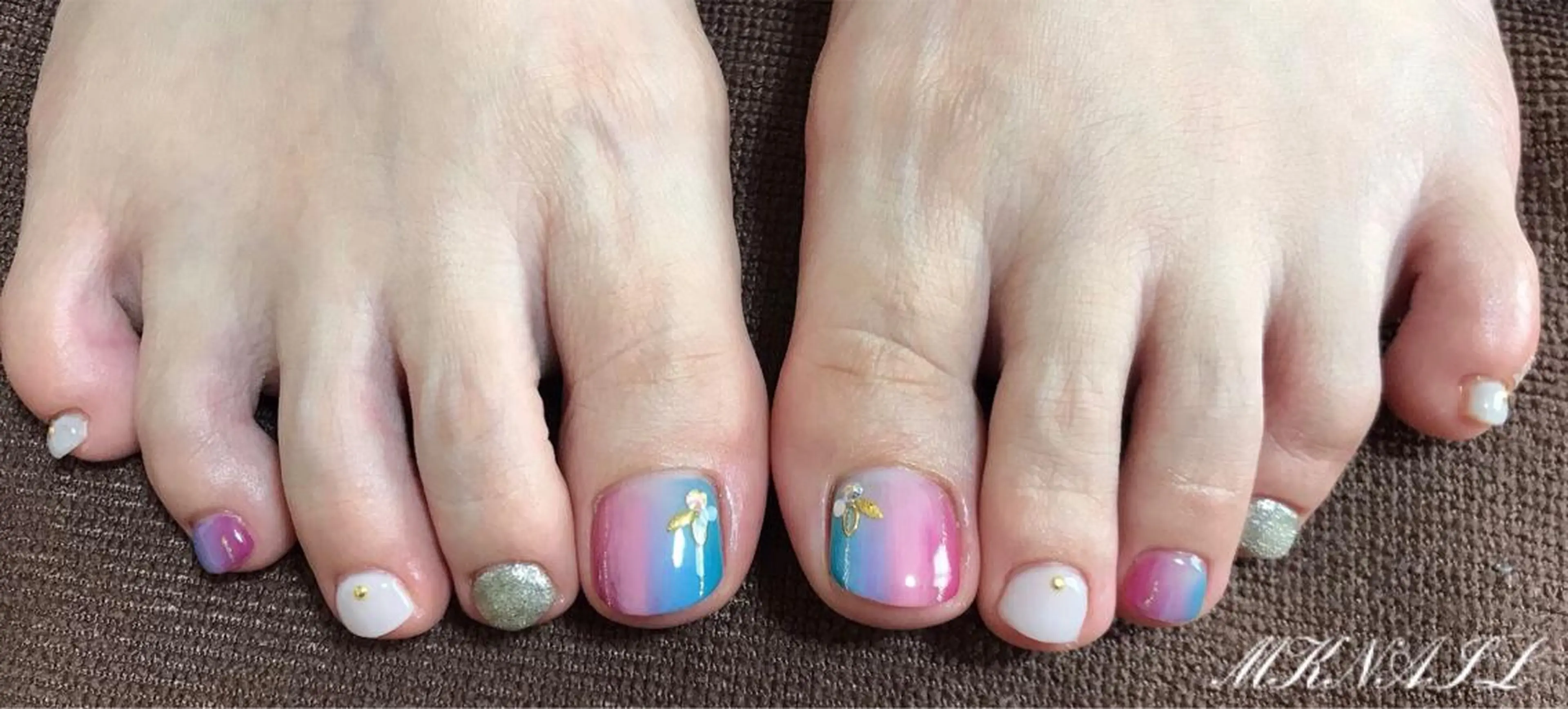 ネイル フットネイル MK NAILのネイルデザイン