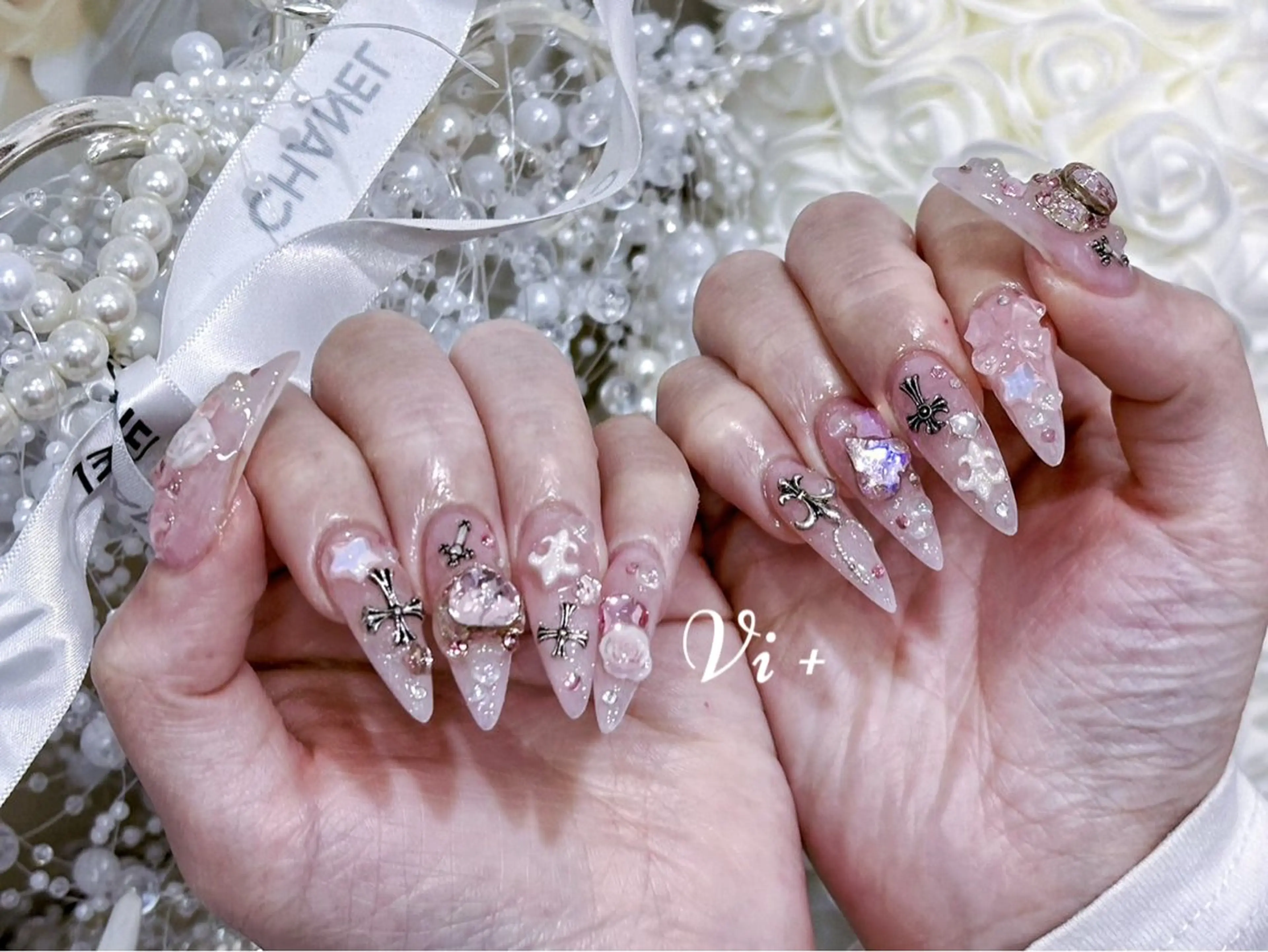 ネイル ハンドネイル ✨Nailsalon Vi+✨のネイルデザイン