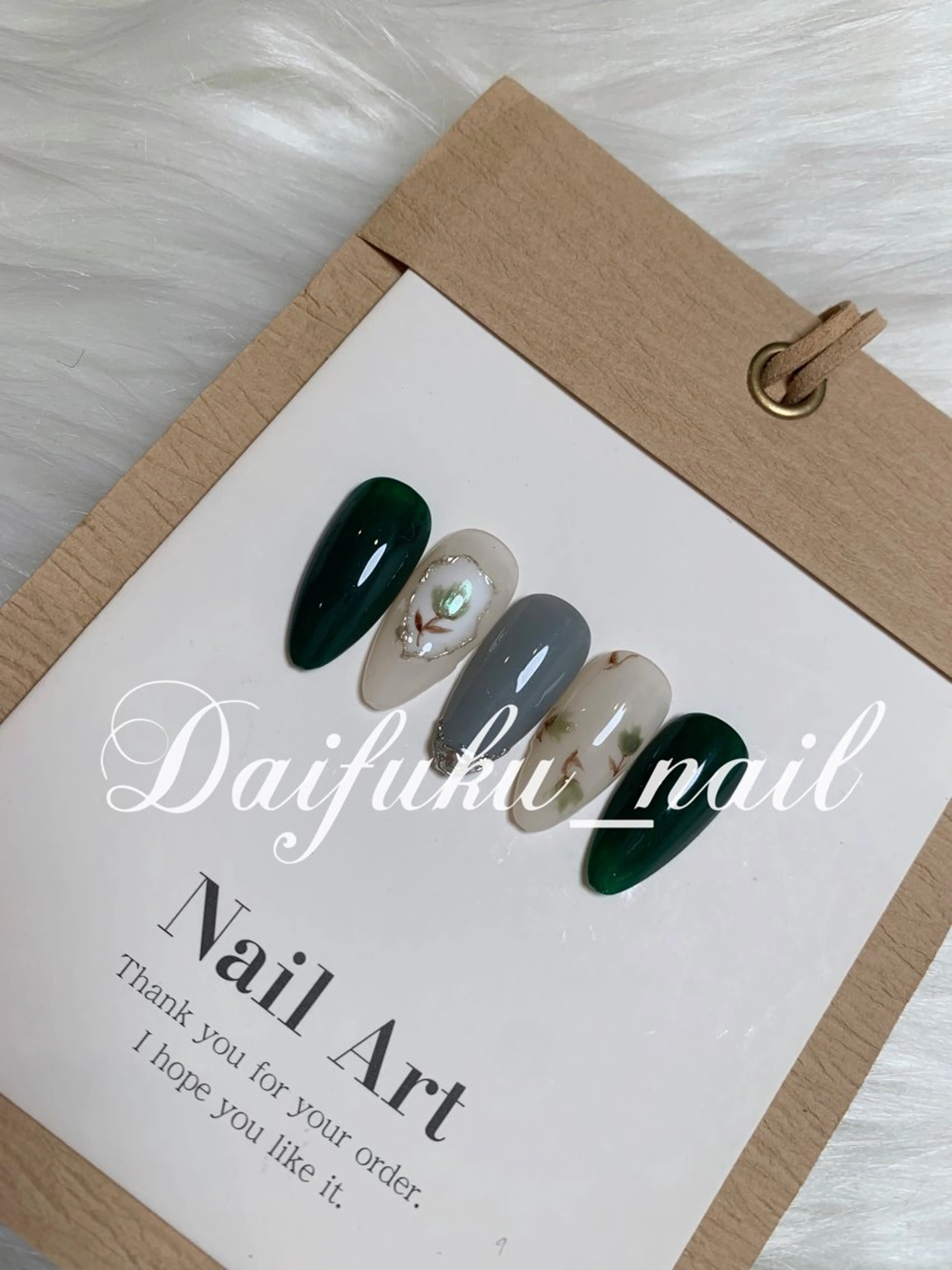 ミディアム Daifuku nailsのネイルデザイン