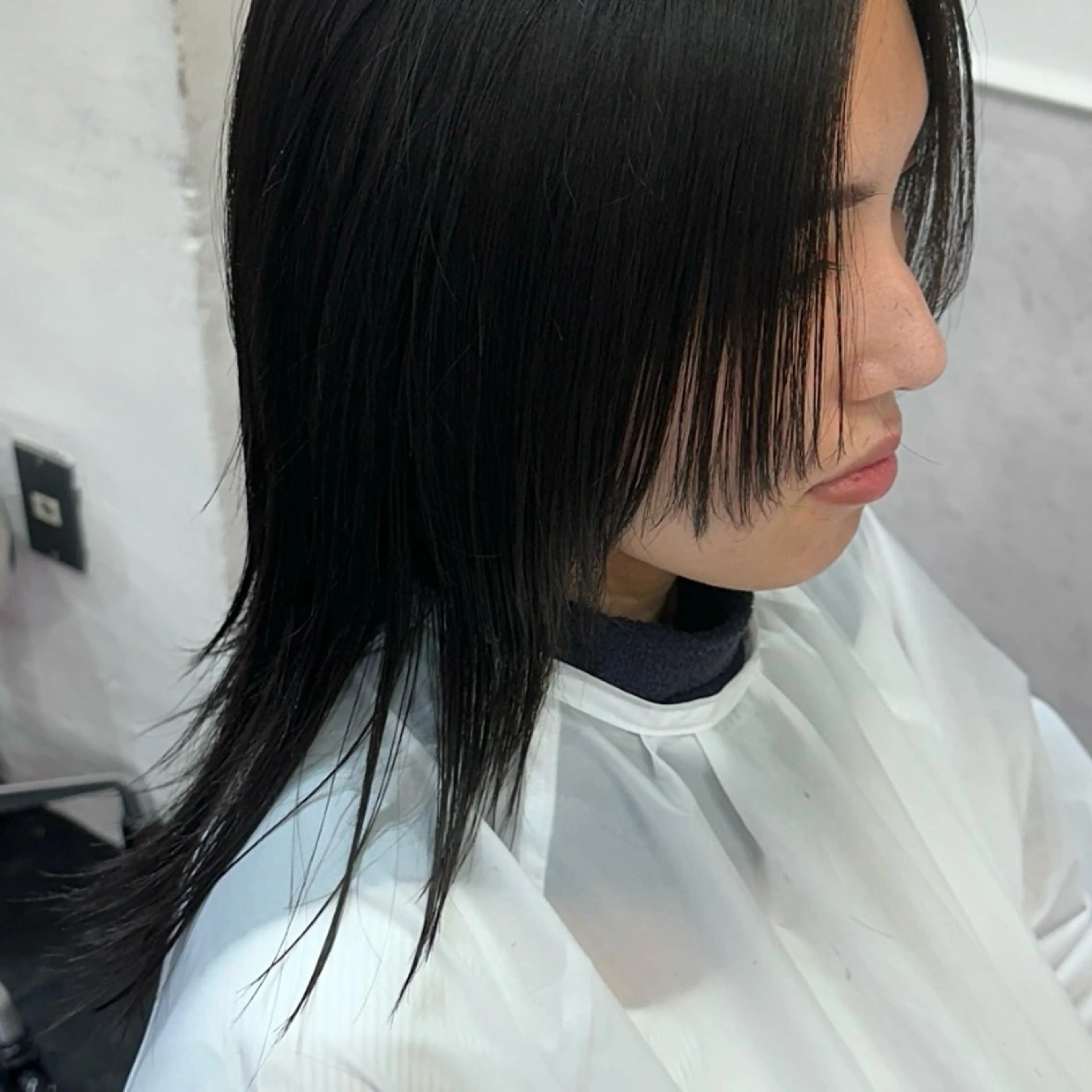 ミディアム ハイトーン/ウルフ /エクステ/ましろのヘアスタイル